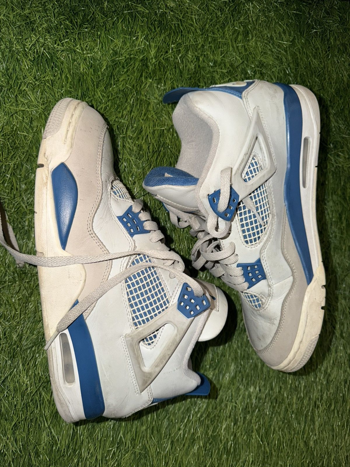 Jordan Brand AIR JORDAN 4 RETRO Military Blue -2024 Release Size US 10.5 / EU 43-44 - 7 Thumbnail