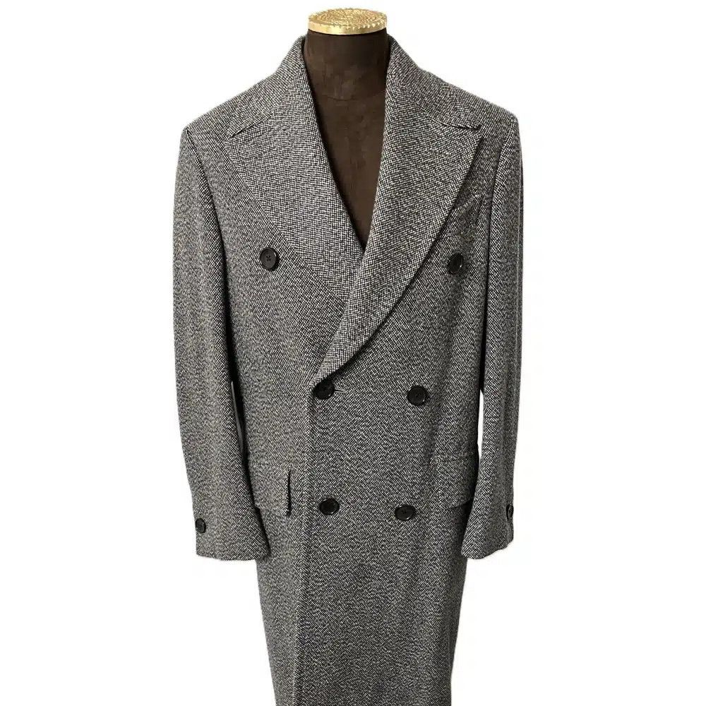 Tom Ford o1loc1c0725 4DMD40 Double Breasted Wool Coat in Grey Size US M / EU 48-50 / 2 - 1 Preview