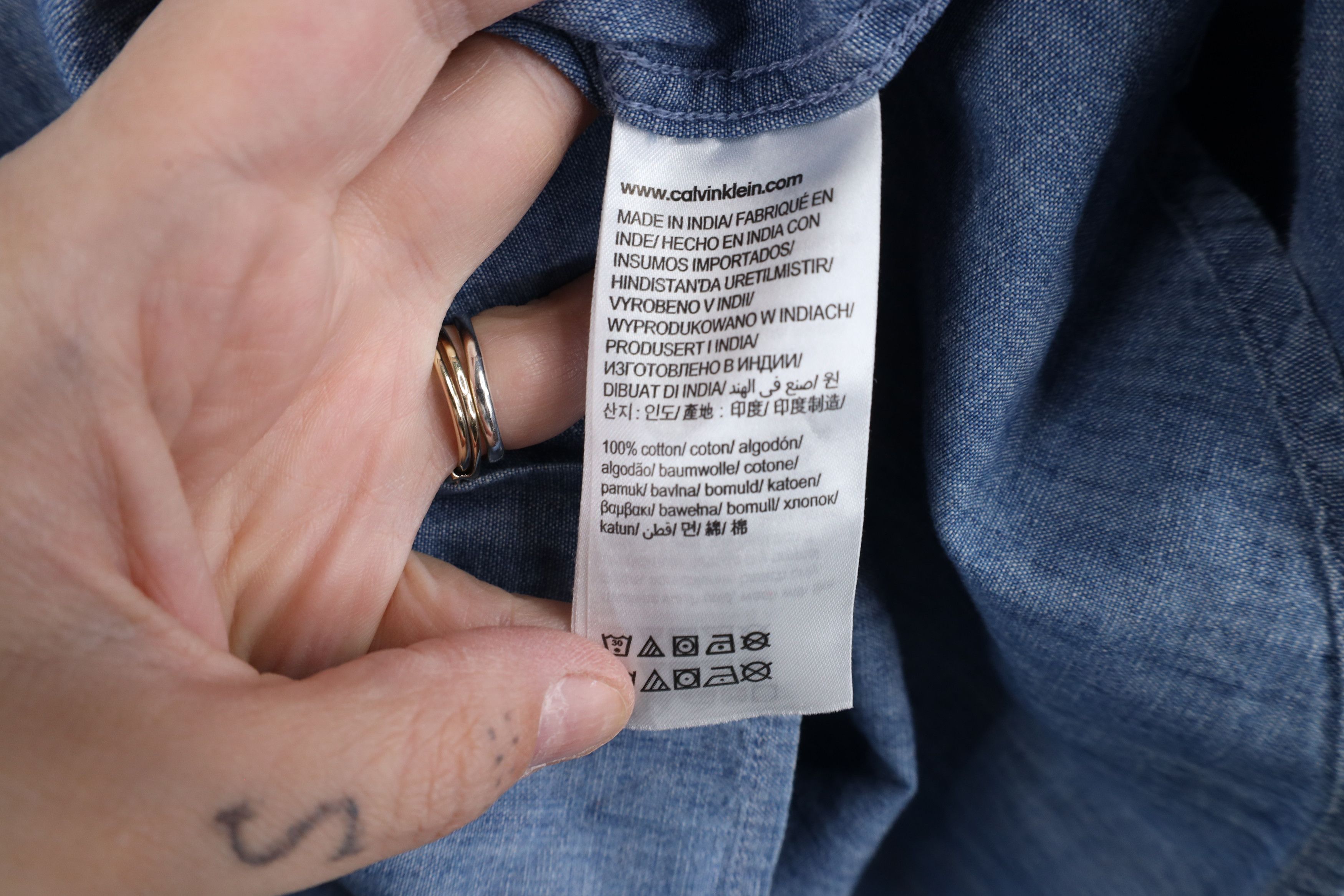 Calvin Klein × Vintage Vintage Calvin Klein Collared Button Down Shirt Blue Size US XL / EU 56 / 4 - 6 Thumbnail