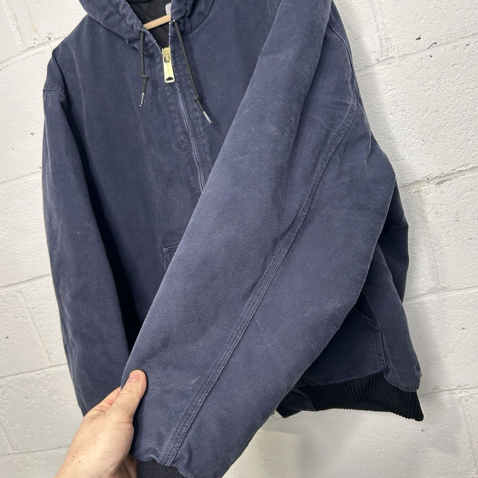Carhartt Carhartt Quilted Hooded Active Jacket “Dark Navy” J140 DNY Size US XL / EU 56 / 4 - 8 Thumbnail