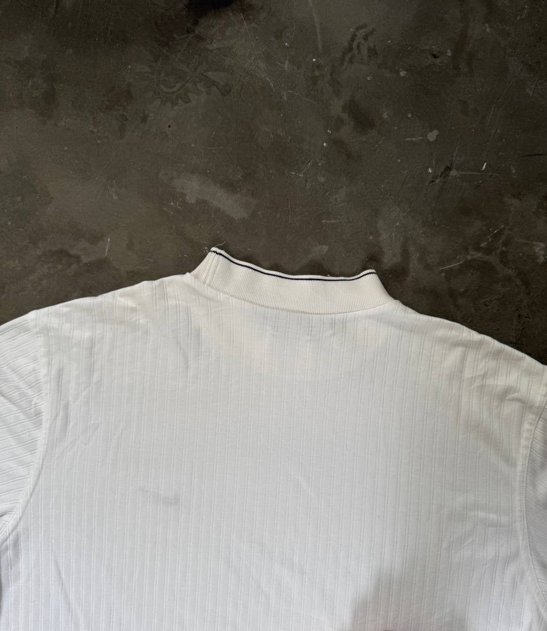 Nike Vintage White Nike T-Shirt/Tee Size US L / EU 52-54 / 3 - 4 Thumbnail