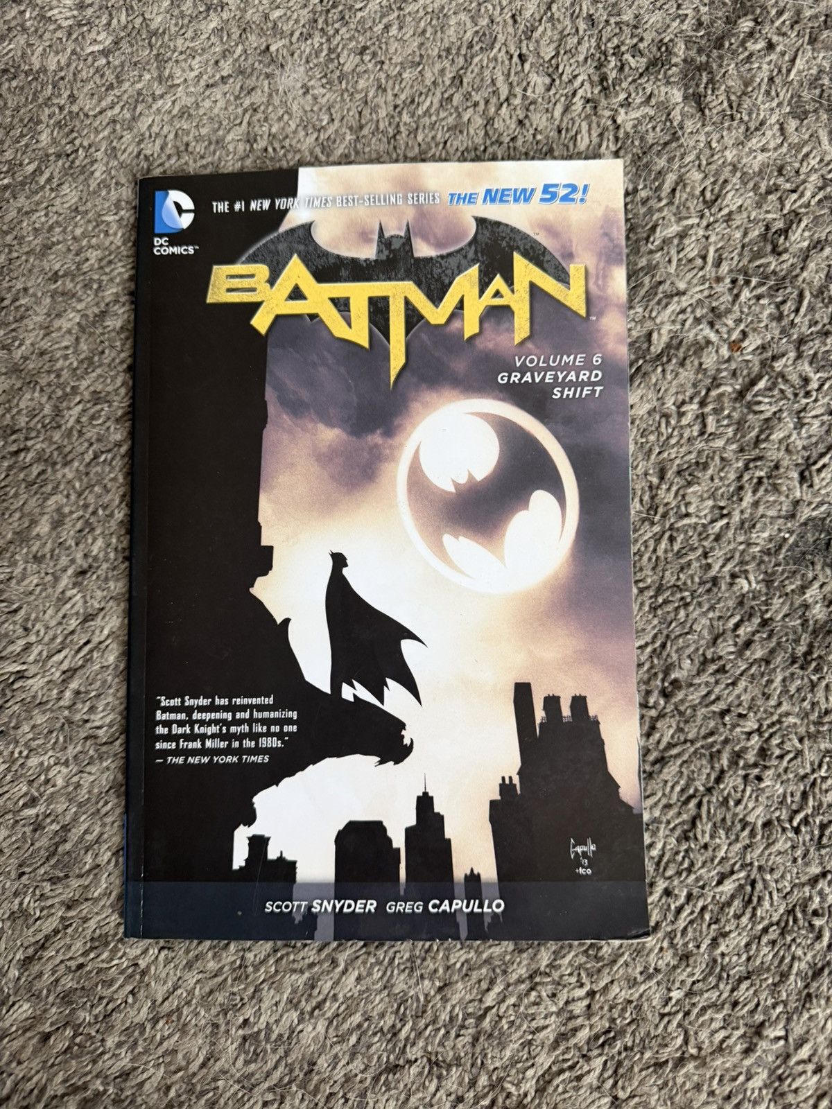 DC Comics 2014 DC Comics Batman Volume 6 Graveyard Shift Comic Book Size ONE SIZE - 1 Thumbnail
