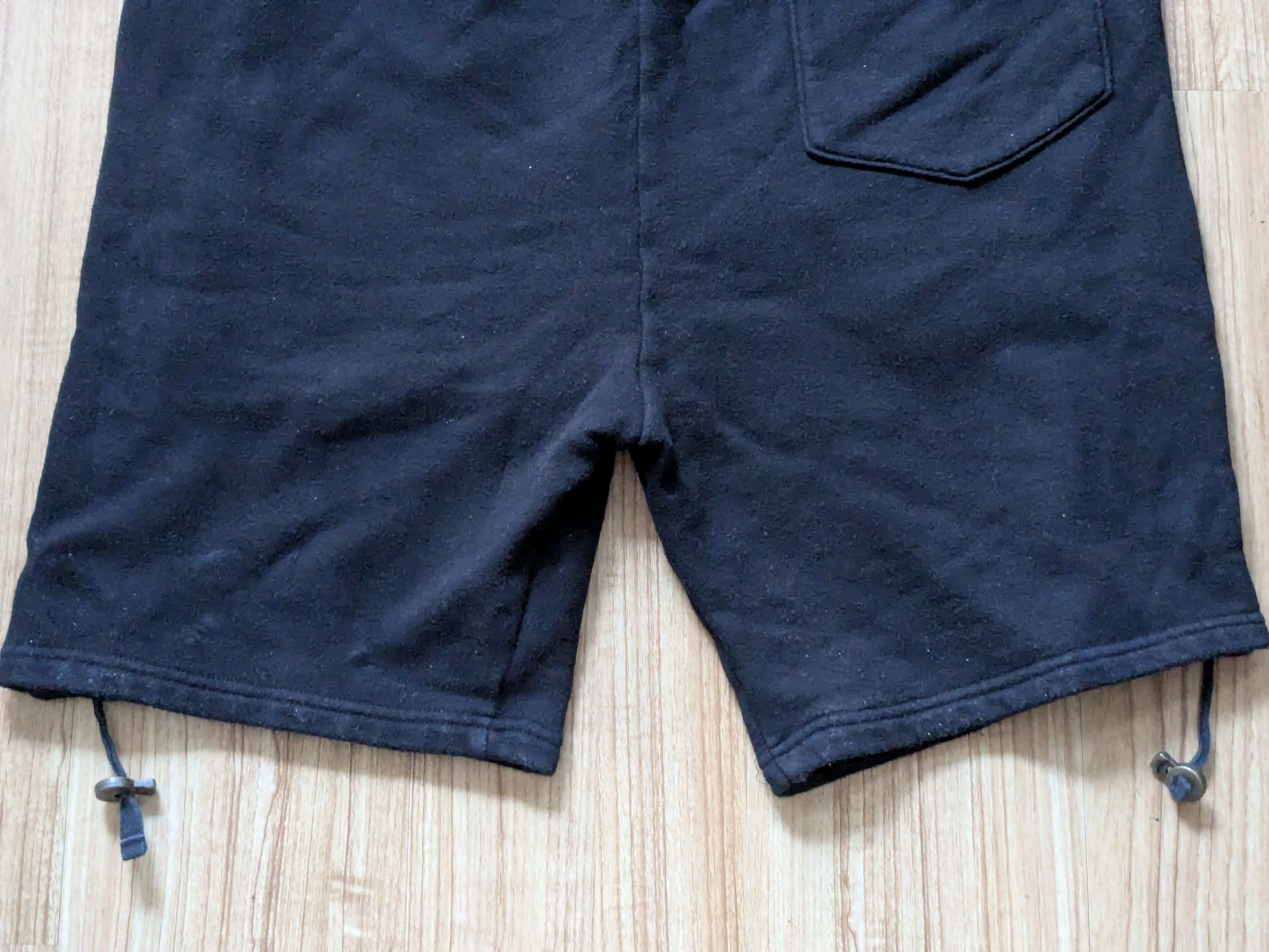 Robert Geller Robert Geller Sweatshorts Black Cotton Medium Cotton Japan Size US 30 / EU 46 - 4 Thumbnail