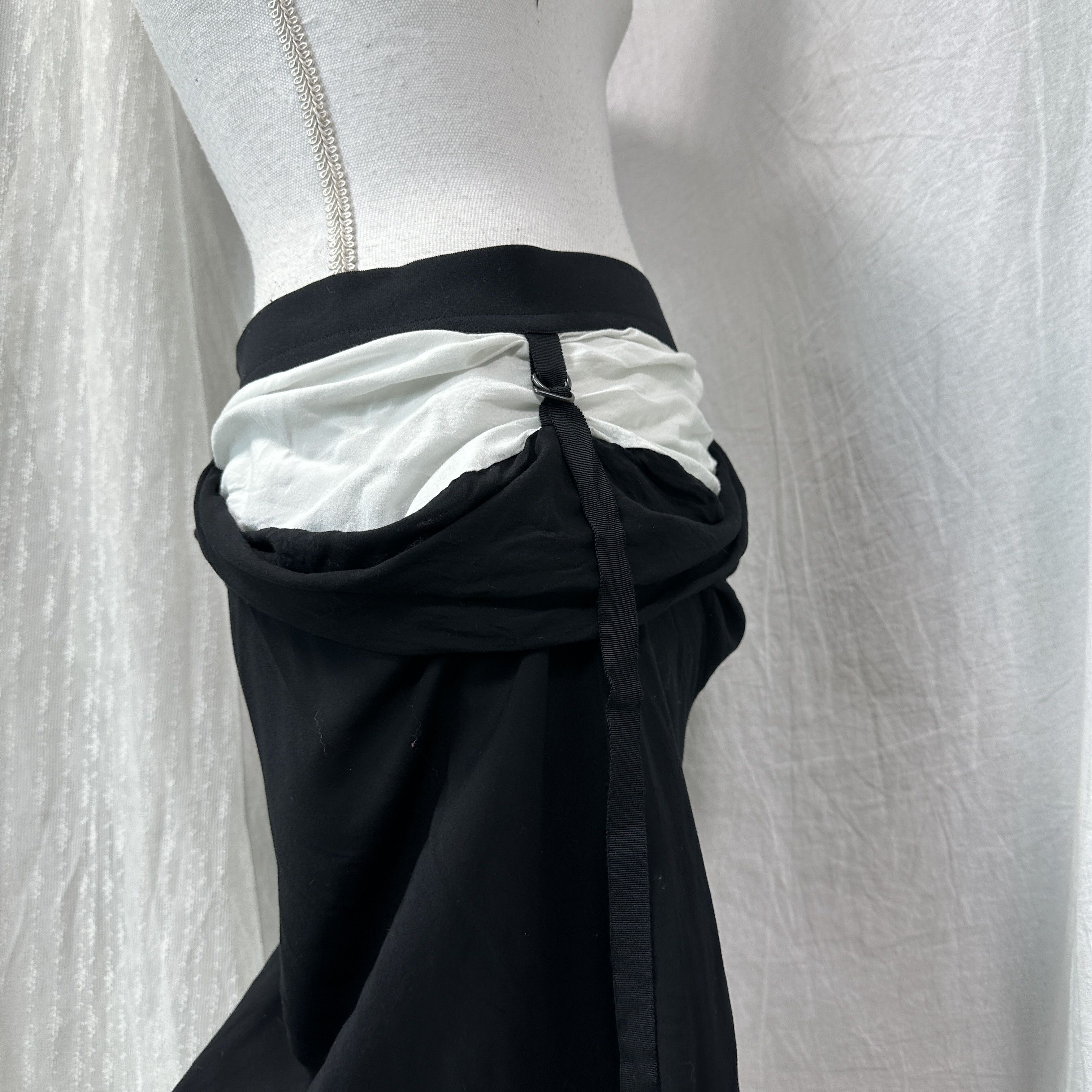 Ann Demeulemeester Vintage Avant Garde Viscose Ann Demeulemeester Skirt Y2K Size 26" / US 2 / IT 38 - 10 Thumbnail