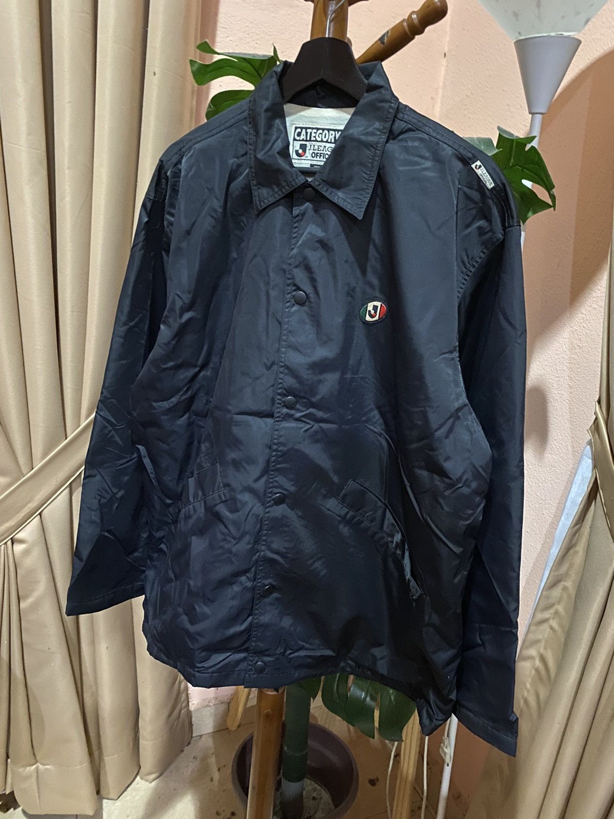 Vintage Vintage J.League Official Coach Jacket – Rare 90s Japanese Size US L / EU 52-54 / 3 - 8 Thumbnail