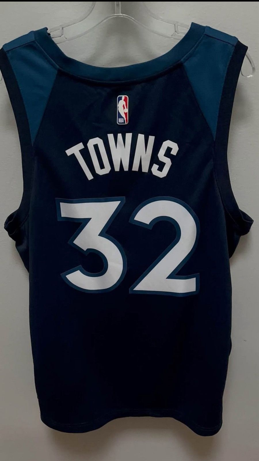 Other Minnesota Timberwolves Karl-Anthony Towns #32 Basketball Size US XL / EU 56 / 4 - 3 Thumbnail