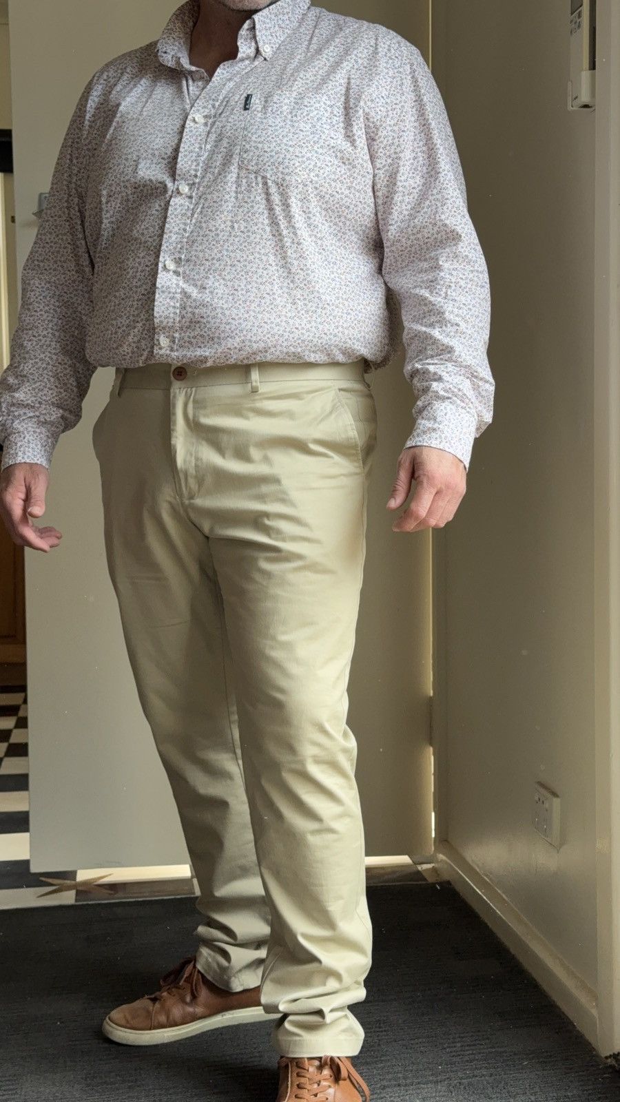 Daniel Hechter Daniel Hechter Paris Tan slim fit chino trousers Size US 38 / EU 54 - 4 Thumbnail