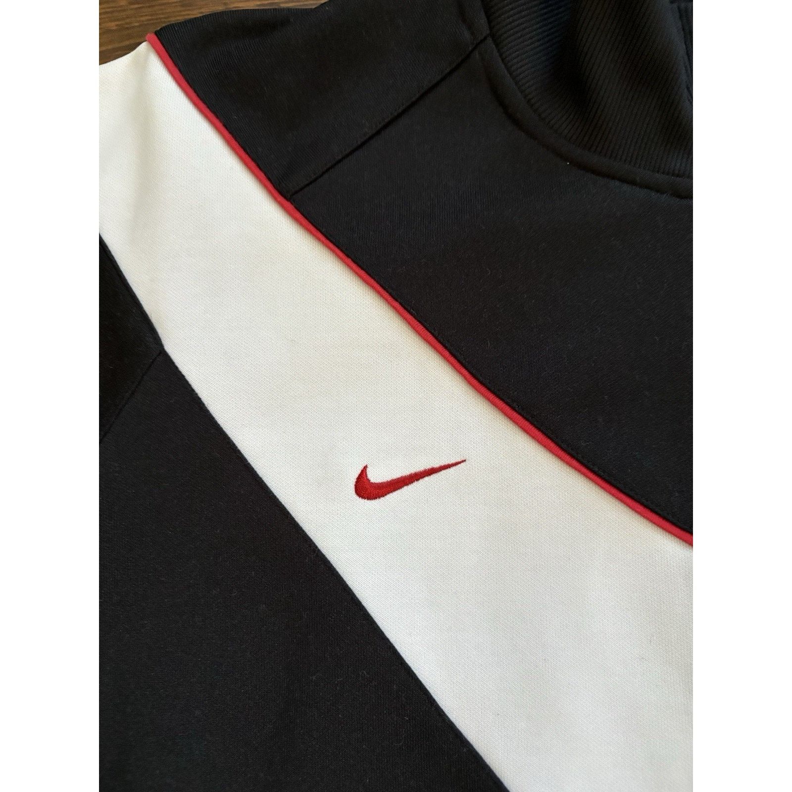 Nike VTG Nike Manchester Concilio Et Labore Crest Jacket SoccSz L Size US L / EU 52-54 / 3 - 5 Thumbnail