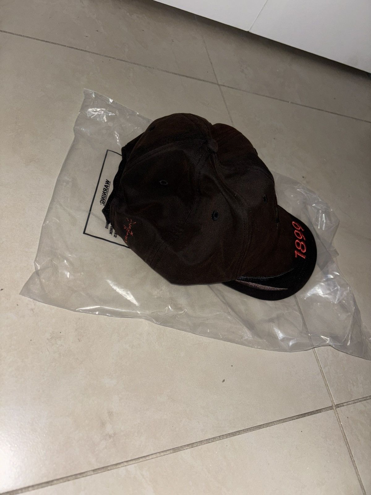 Travis Scott FC BARCELONA X TRAVIS SCOTT 1899 HAT Size ONE SIZE - 3 Thumbnail