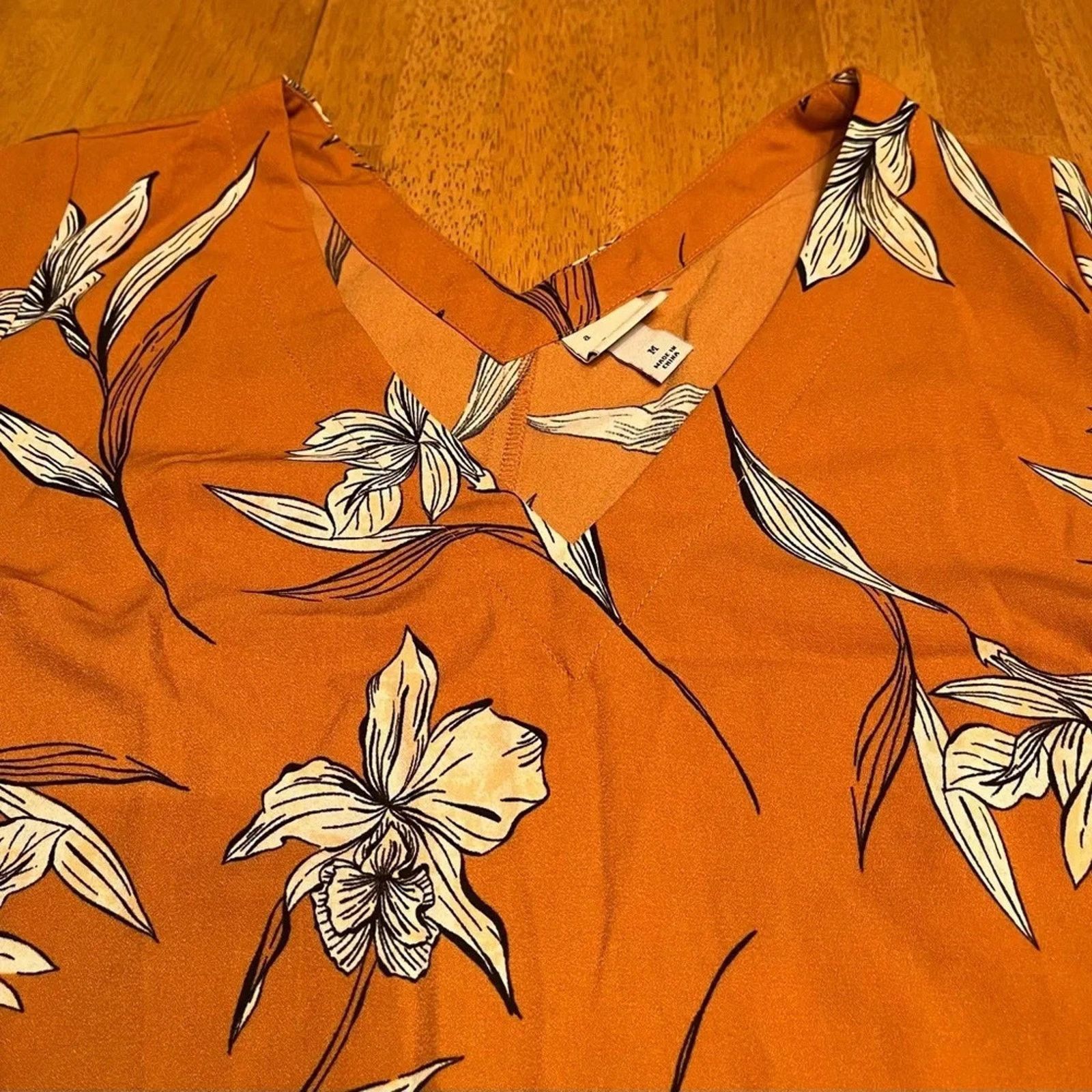 The Unbranded Brand A New Day floral shift dress, size medium Size M / US 6-8 / IT 42-44 - 2 Thumbnail