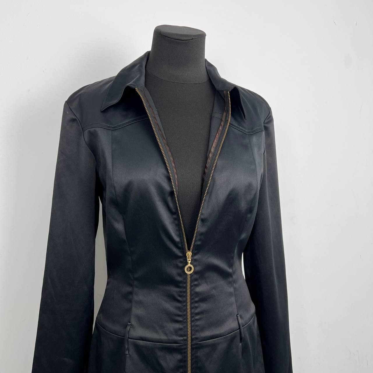 Versace Jeans Couture Versace Black Coat Jacket Full Zip Gold Tone Hardware Size M / US 6-8 / IT 42-44 - 9 Thumbnail