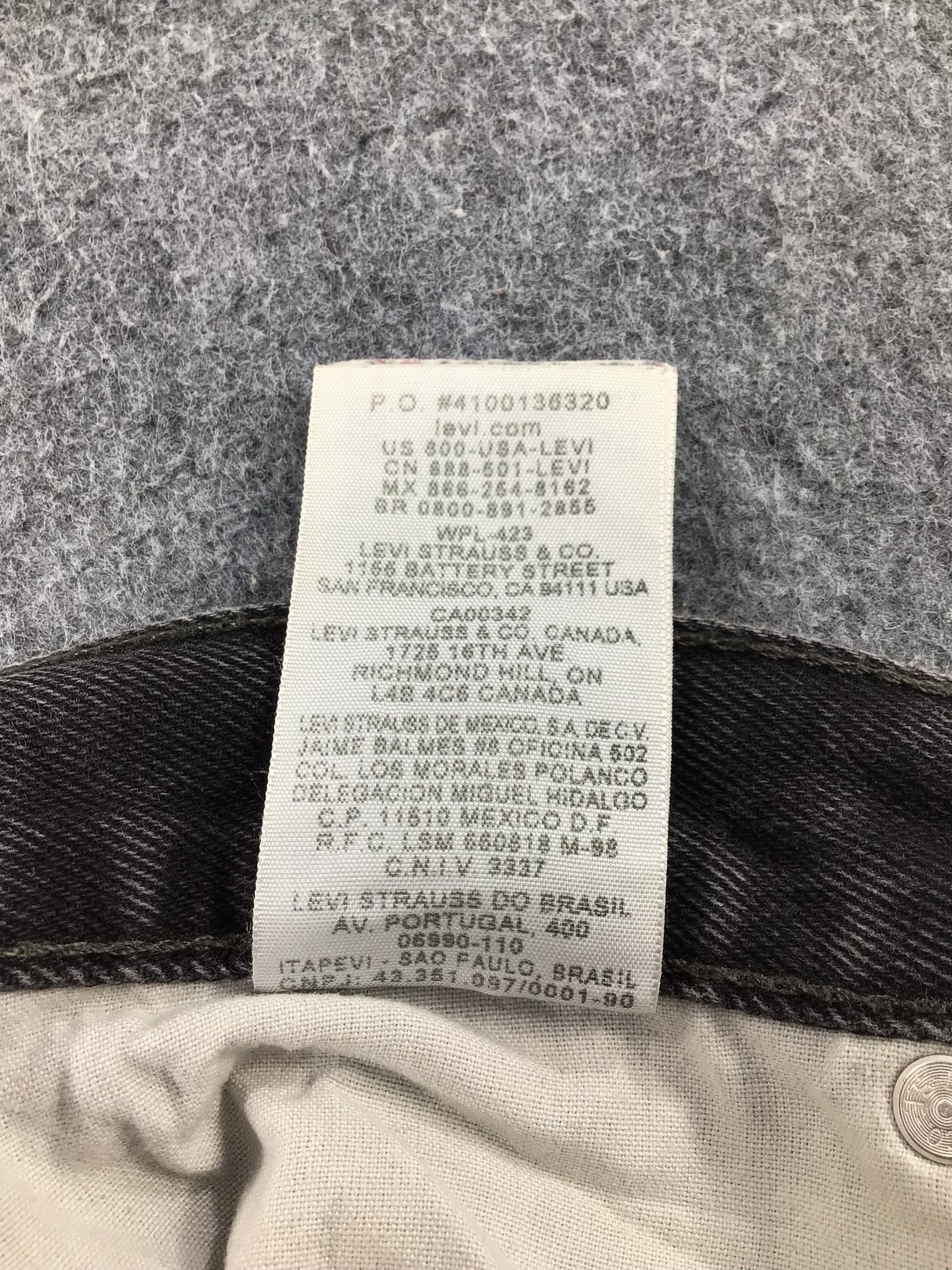 Levi's Vintage Levis 550 Jeans Faded Black Denim KJ263 Size US 37 - 12 Thumbnail
