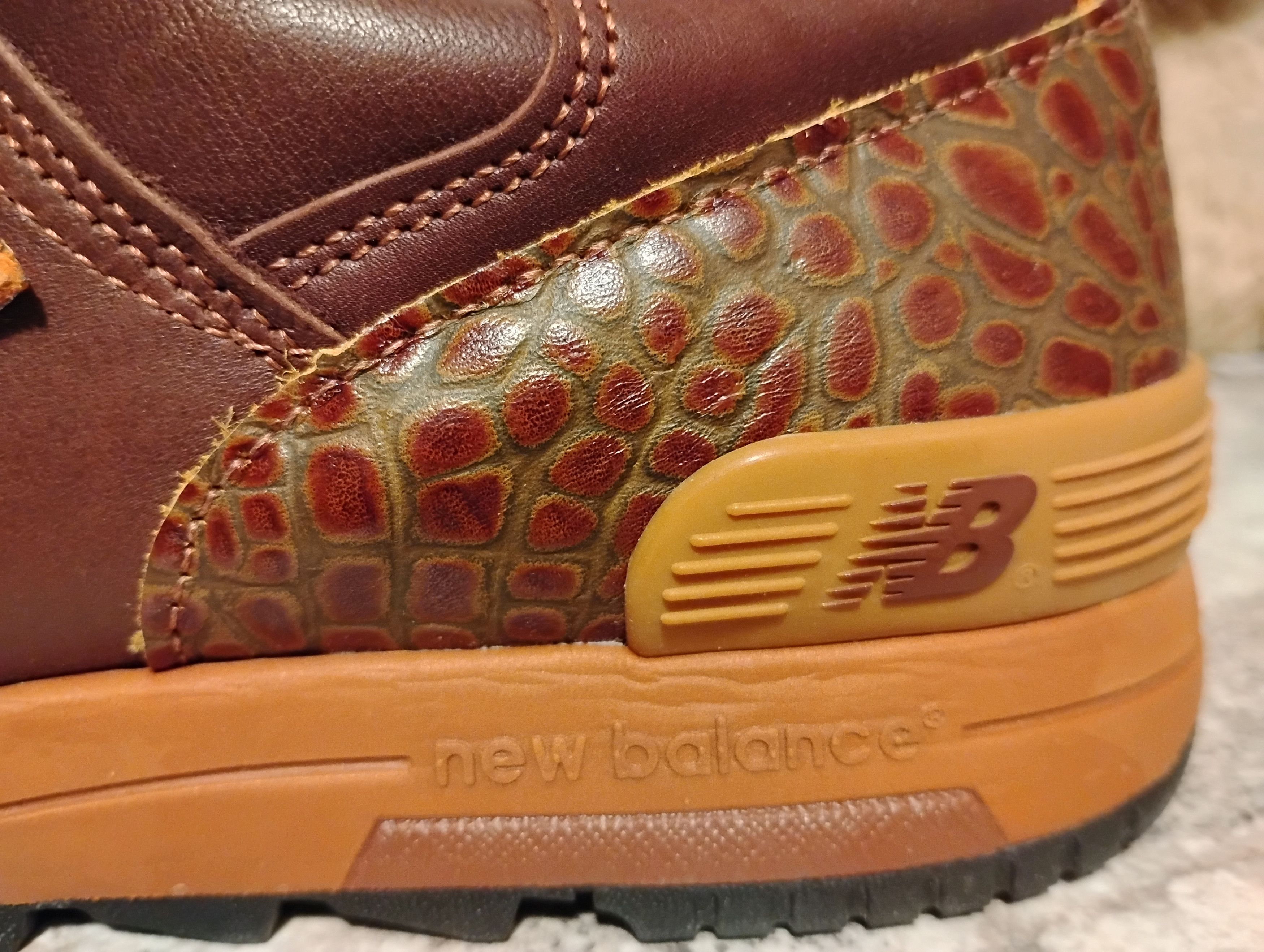 New Balance New Balance M1400LCR/ Super Team 33/ Luggage Collection Size US 9.5 / EU 42-43 - 3 Thumbnail