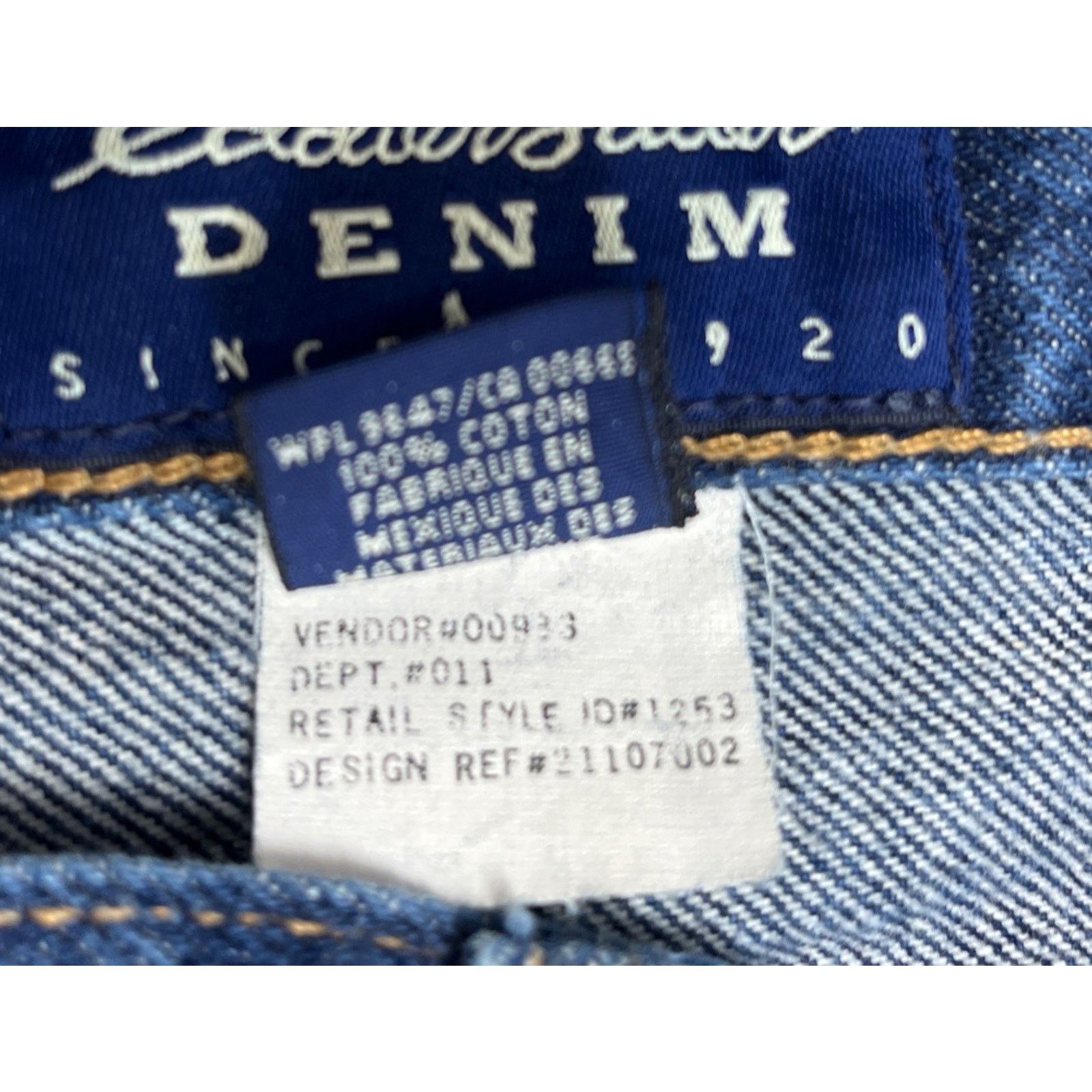 Eddie Bauer Eddie Bauer Women's Tapered High Waist Mom Jeans - Size 8 Size 30" / US 8 / IT 44 - 4 Thumbnail