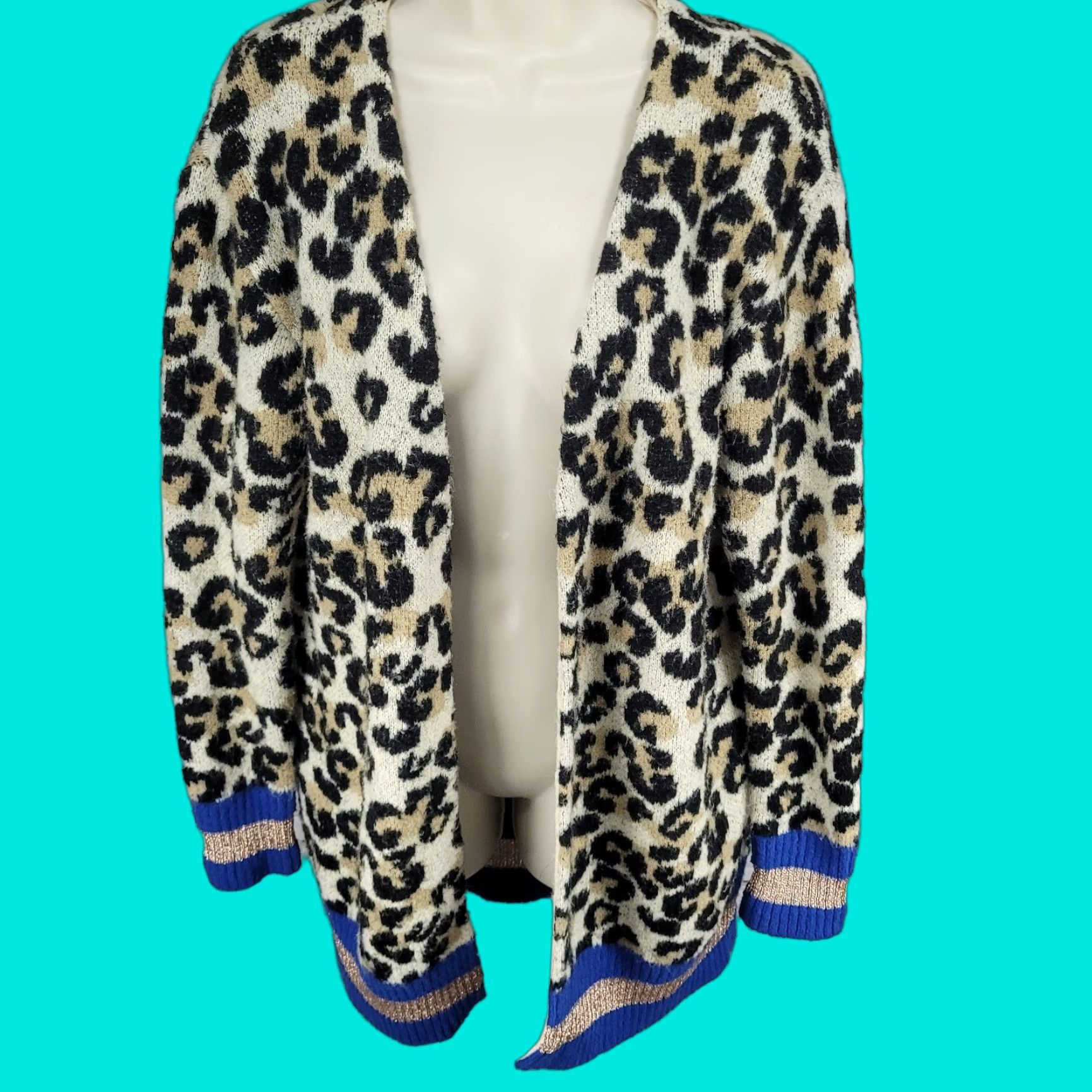 Central Park West Central Park West New York Beige Leopard Open Cardigan Sweater Size Small Size S / US 4 / IT 40 - 1 Thumbnail