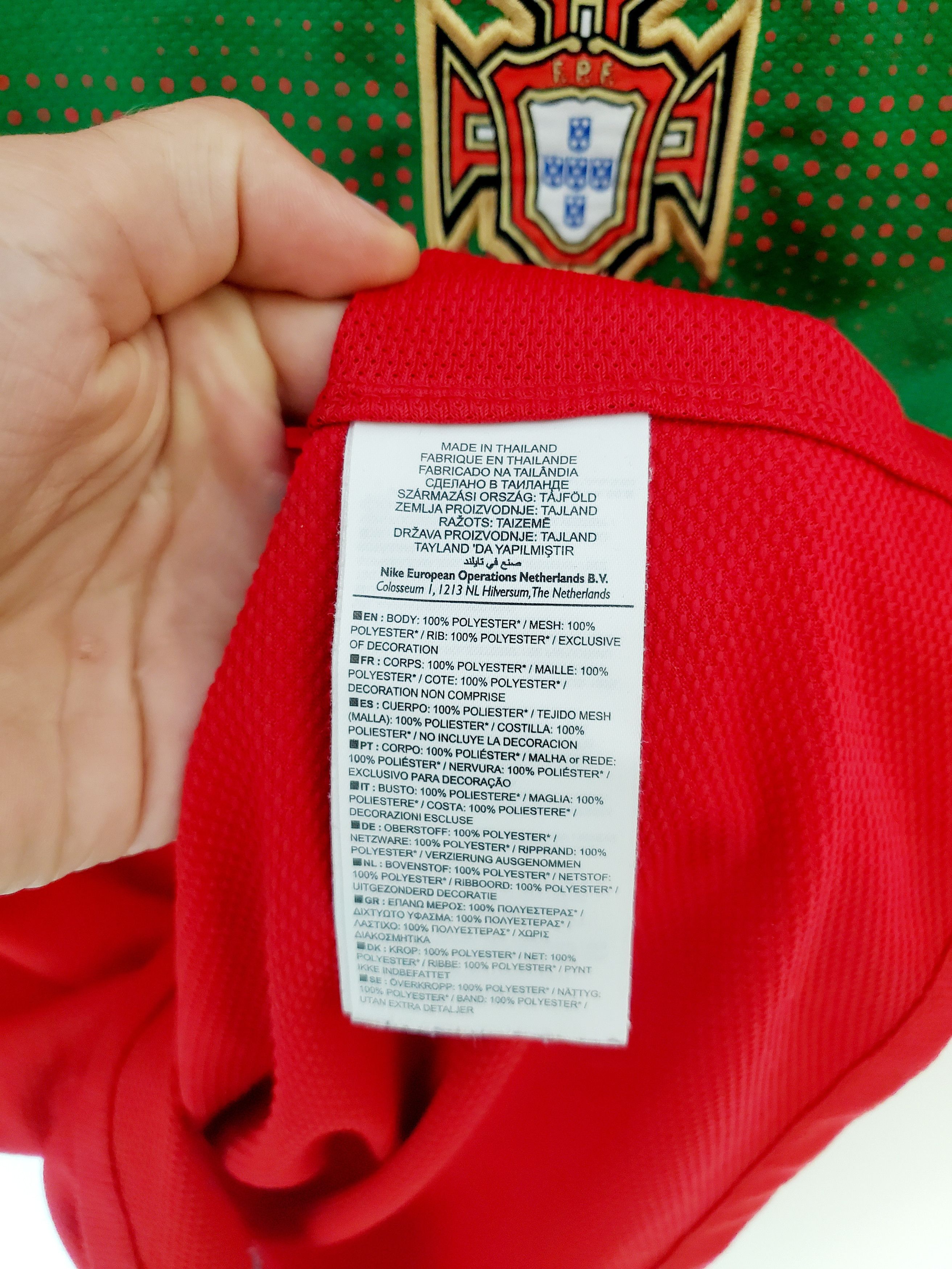 Nike × Vintage PORTUGAL 2010 2011 HOME FOOTBALL SOCCER JERSEY NIKE S Size US S / EU 44-46 / 1 - 5 Thumbnail
