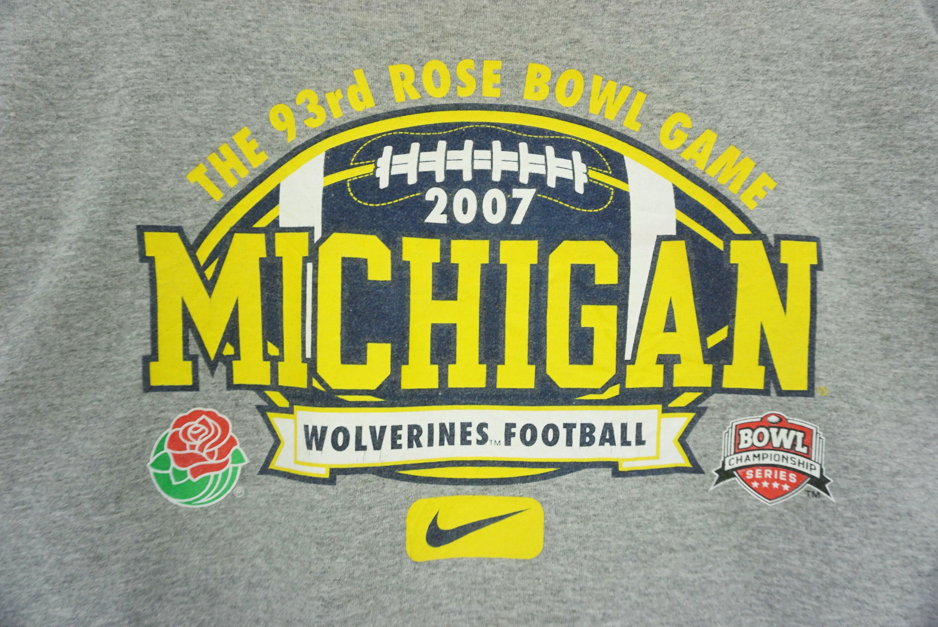 Nike Michigan Wolverine Football 93rd Rose Bowl Game Baggy Tee Size US L / EU 52-54 / 3 - 9 Thumbnail