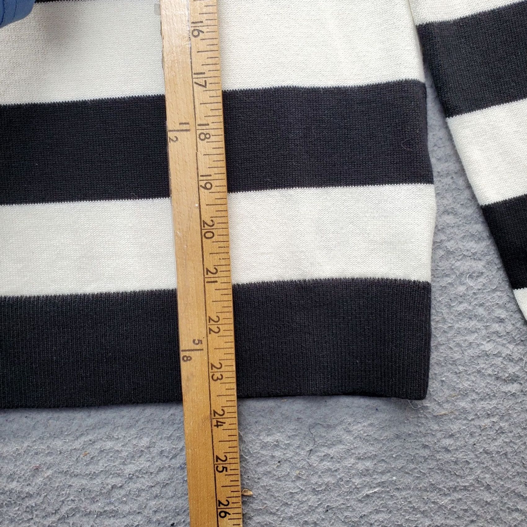 Tommy Hilfiger Tommy Hilfiger Sweater Womens S Multicolor Striped Sequin Star Crew Neck Pullover Size S / US 4 / IT 40 - 5 Thumbnail