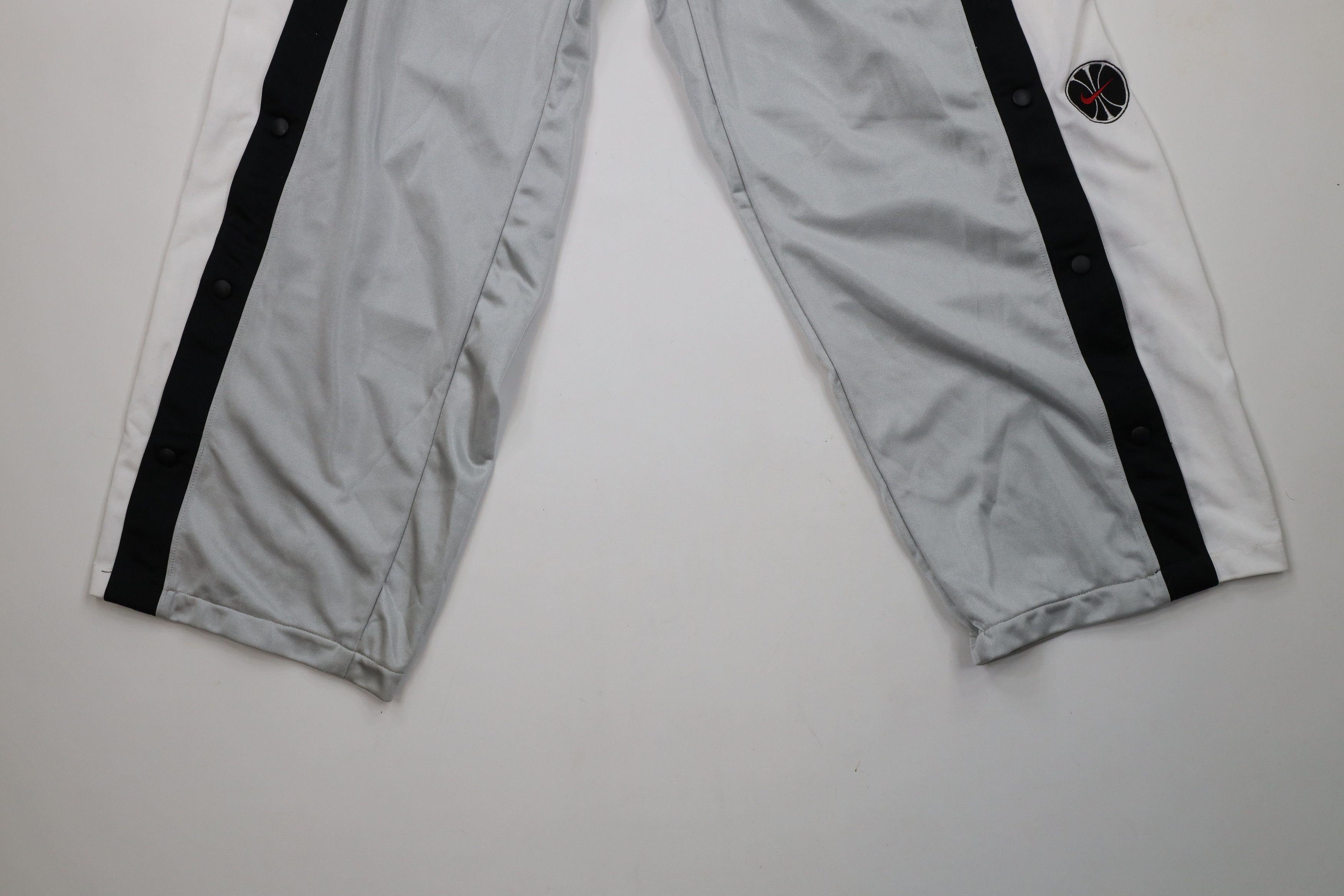 Nike × Vintage Vintage 90s Nike Basketball Swoosh Wide Leg Tearaway Pants Size US 38 / EU 54 - 4 Thumbnail