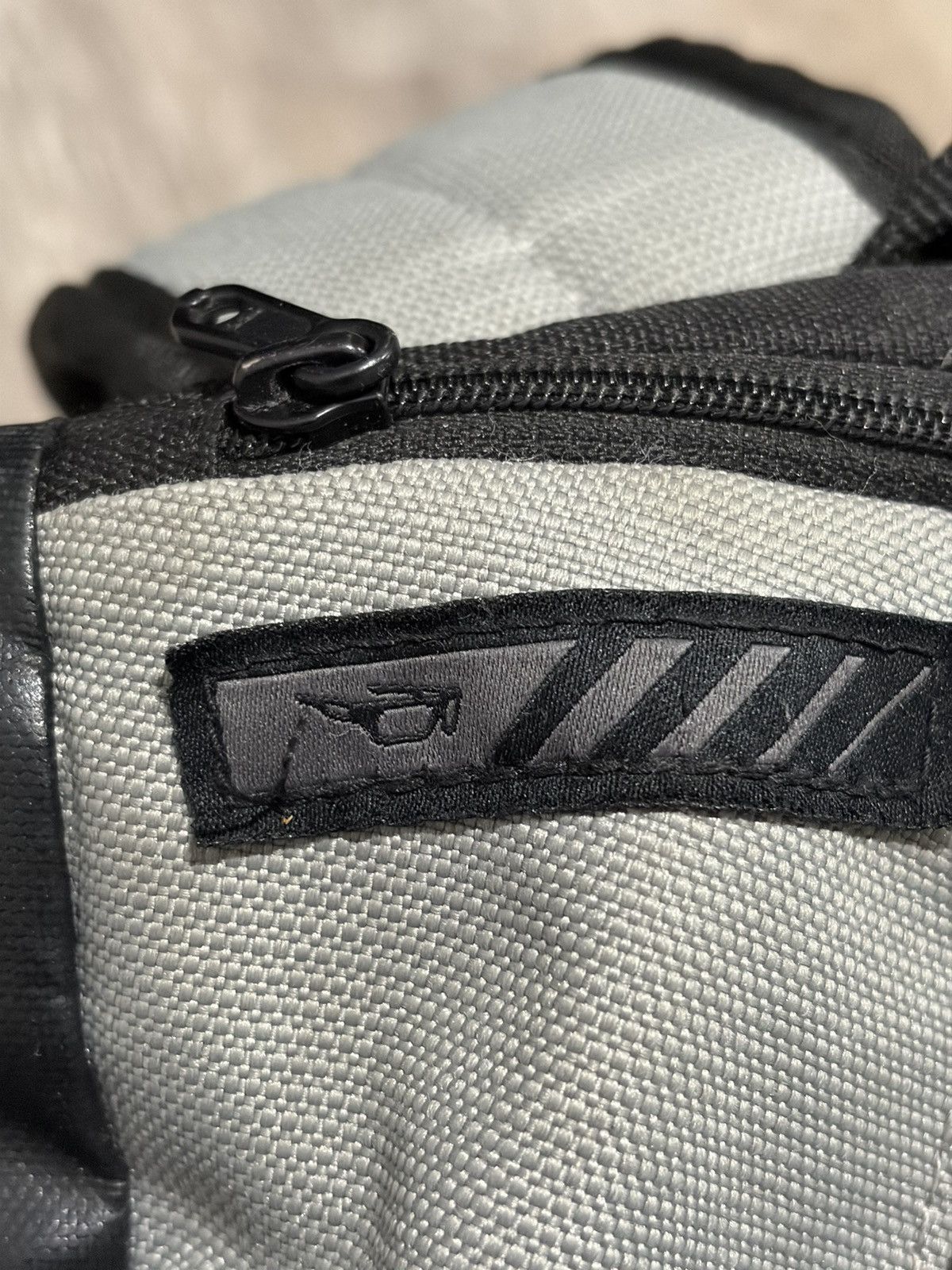 Oakley Oakley Kitchen Sink Backpack Grey Heavy Duty Travel Bag Size ONE SIZE - 8 Thumbnail
