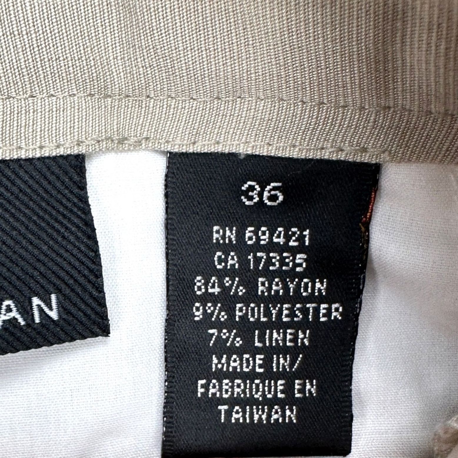 Vintage VINTAGE? No — Greg Norman Mens Linen Blend Shorts 36 Beige Pleated Casual Pocket Comfort NEW Size US 36 / EU 52 - 4 Thumbnail