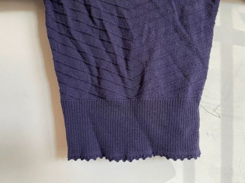 Vivienne Westwood Vivienne Westwood Purple wool wavy v-neck top Size S / US 4 / IT 40 - 7 Thumbnail
