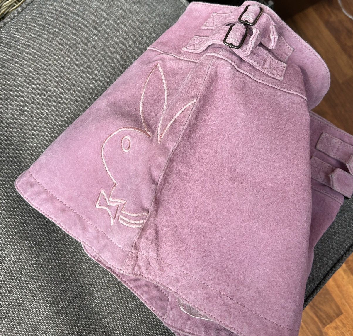 Playboy Vintage Playboy Pink Suede Bunny Head Logo Mini Wrap Skirt Size 32" / US 10 / IT 46 - 4 Thumbnail
