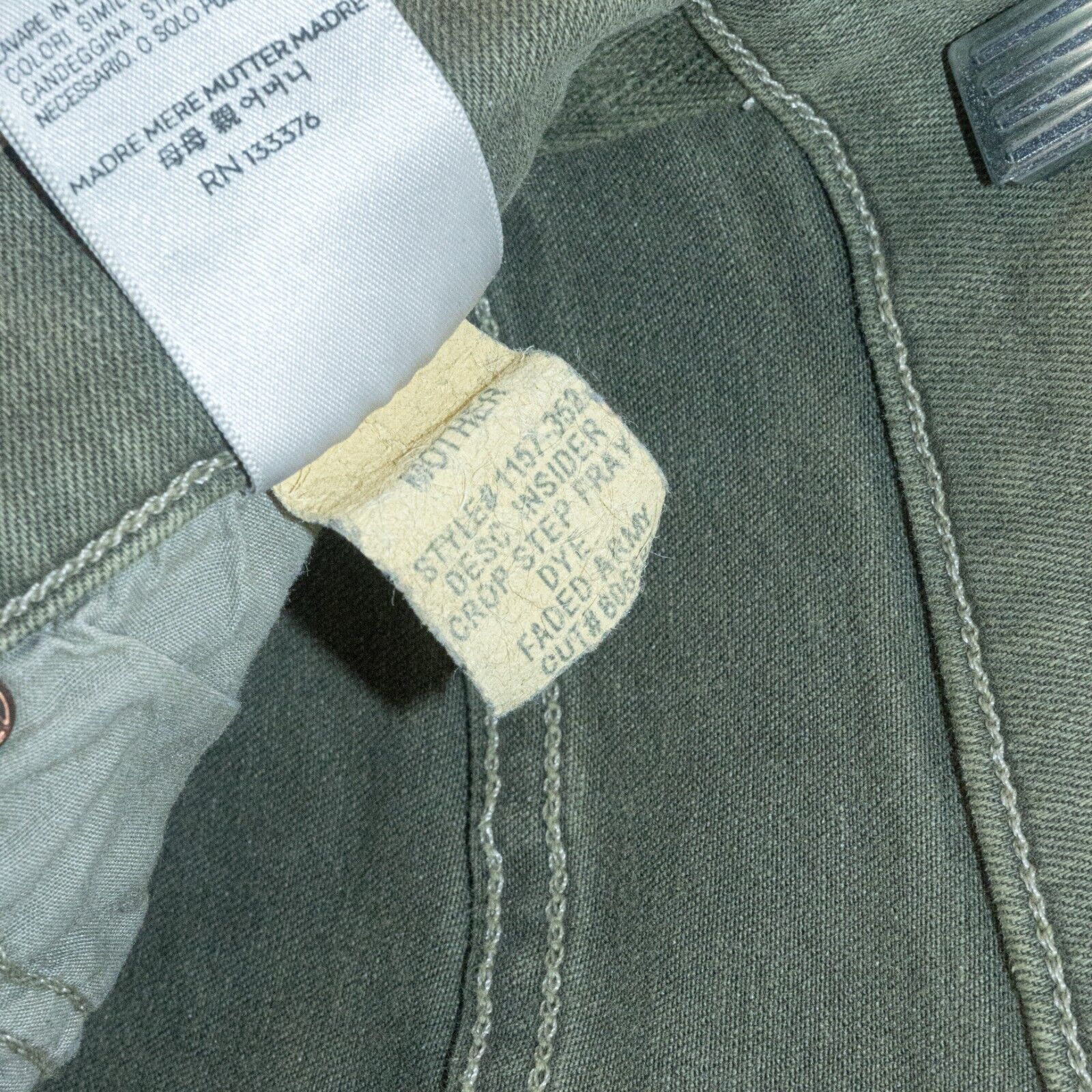 MOTHER MOTHER Denim Insider Crop Step Fray Jeans in Dye Faded Army Size 25" / US 0 / IT 36 - 6 Thumbnail