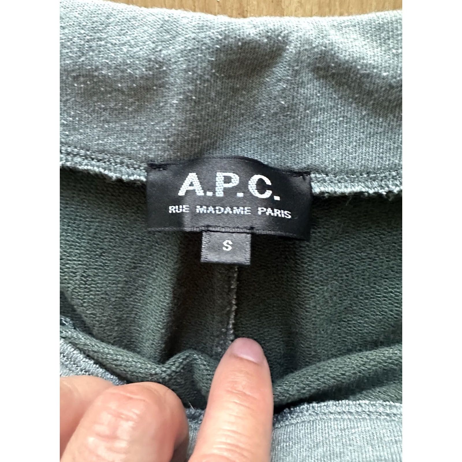 A.P.C. A.P.C. Rue Madame Paris Green Cotton Sweat Track Shorts Sweat Athletic Lounge Men S Green 90s? Size US 29 - 3 Thumbnail