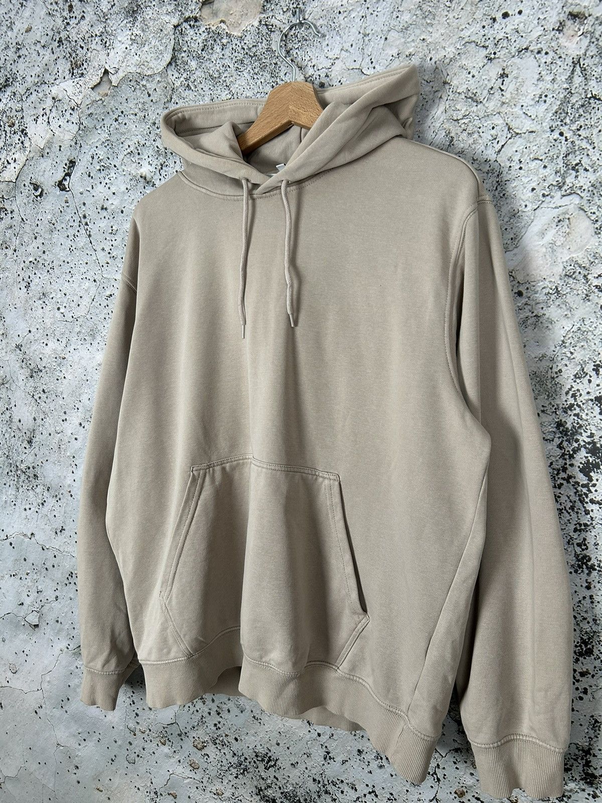 Weekday Weekday Beige Boxy Hoodie Streetwear Fashion Skate Size US M / EU 48-50 / 2 - 2 Thumbnail