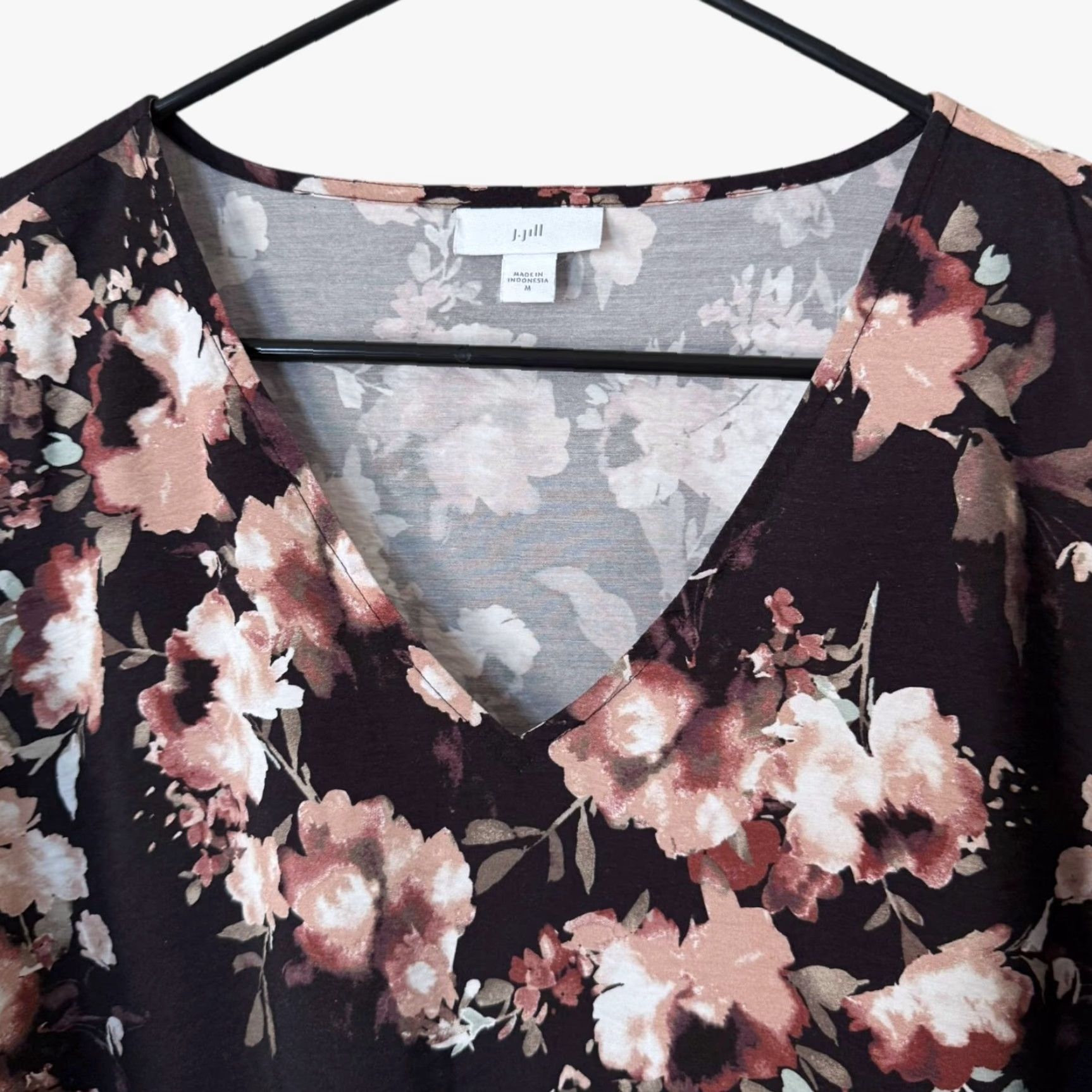 J. Jill VINTAGE J.Jill Floral Print Blouse Black Women's Medium 3/4 Sleeve V-Neck Tunic Size M / US 6-8 / IT 42-44 - 5 Thumbnail