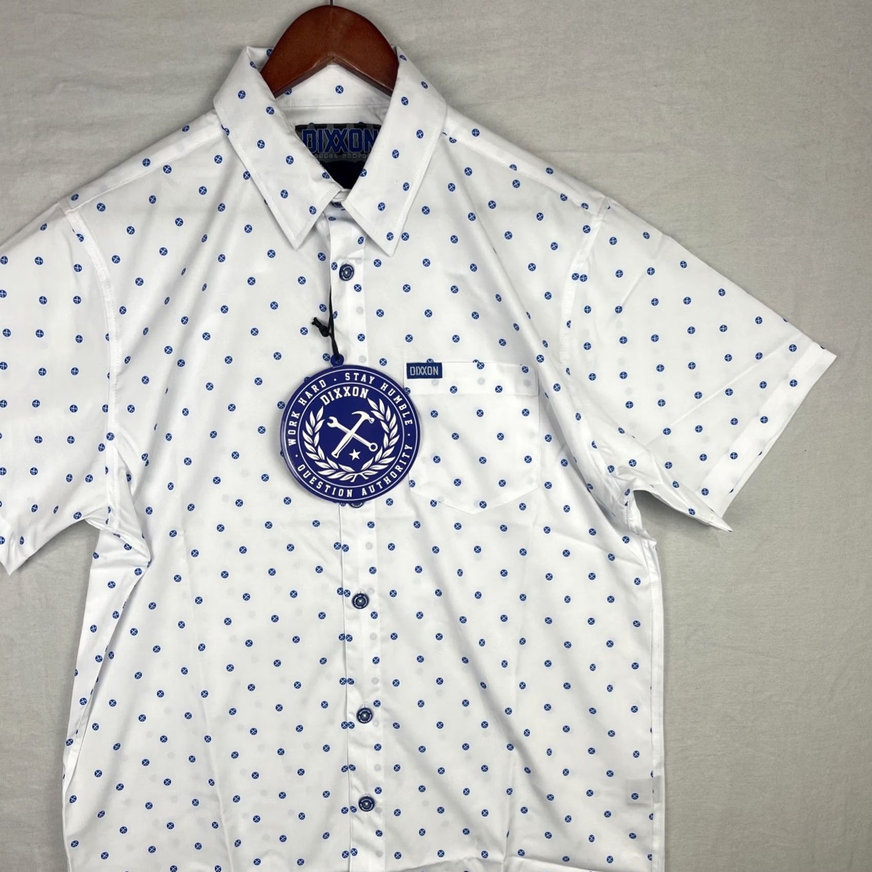 Vintage Dixxon Shirt Mens Medium White Blue Polkacide D-lite Button Down Short Sleeve Polka Dot Casual Workwear Button-Down Mens Size US M / EU 48-50 / 2 - 3 Thumbnail