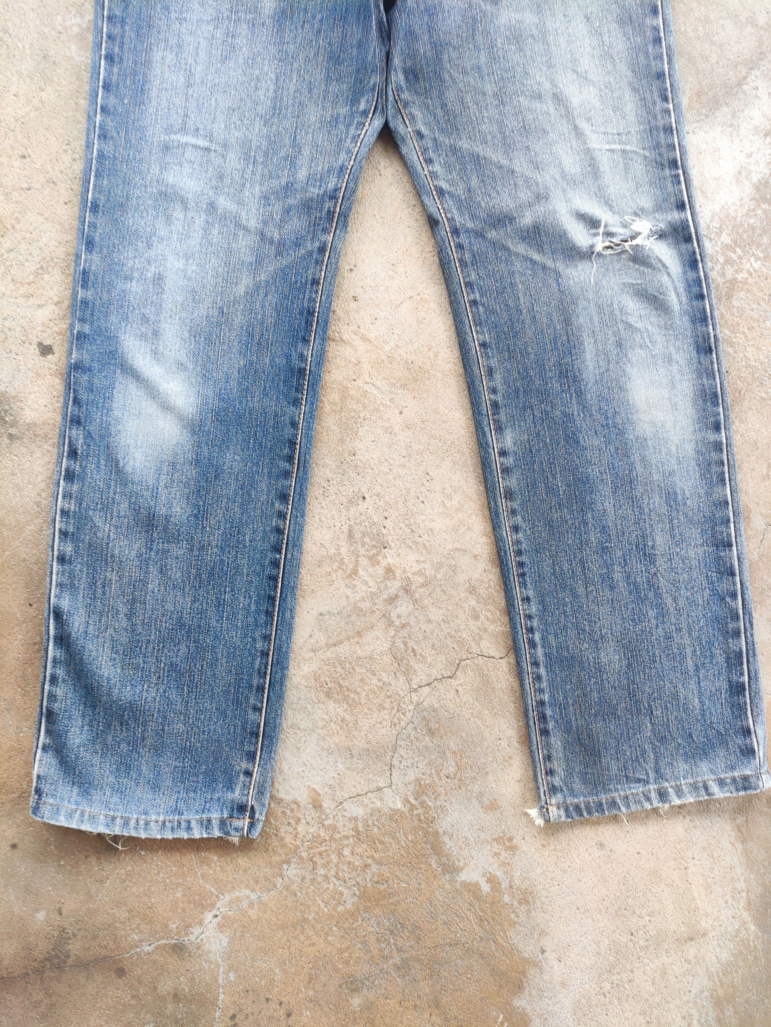 Edwin Vintage Edwin Brand Distressed Faded Denim Pants Size US 31 - 4 Thumbnail