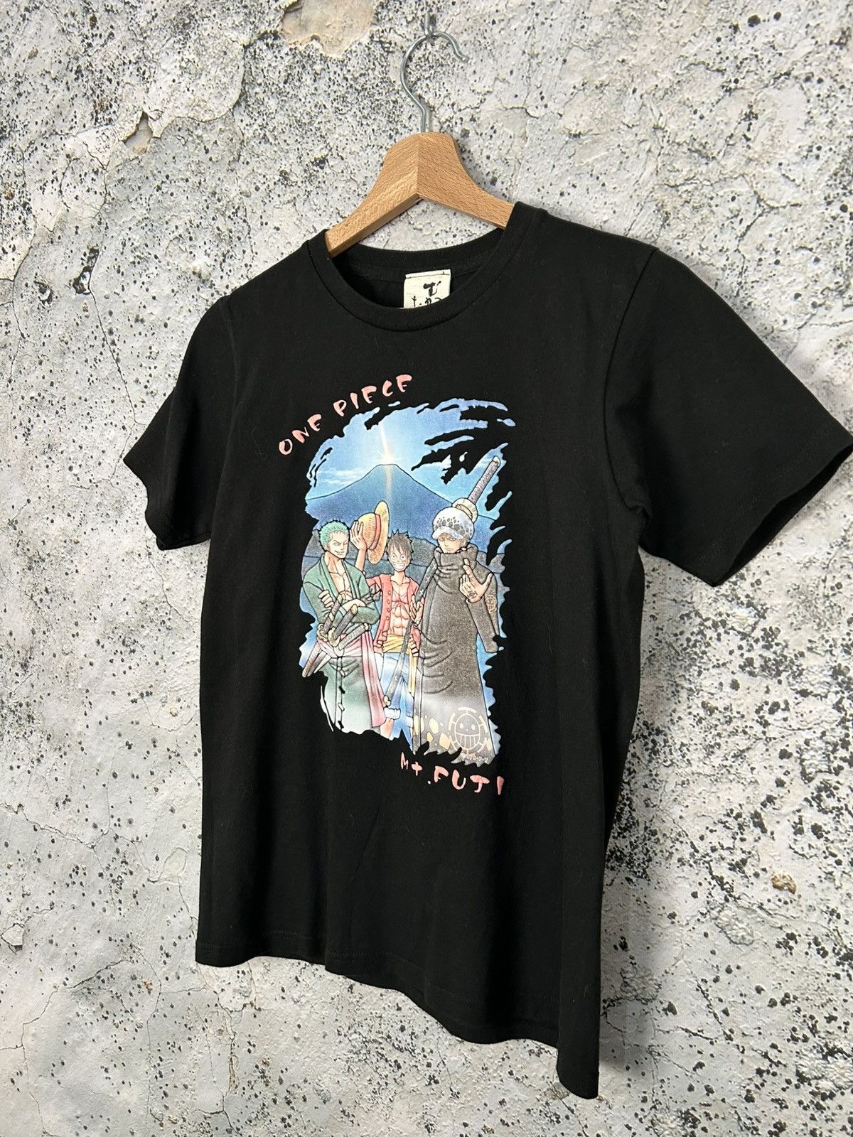 Anime Vintage Anime One Piece Japanese Graphic Tee Alternative Size US XS / EU 42 / 0 - 2 Thumbnail