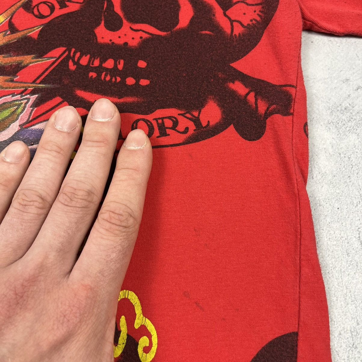 Ed Hardy Vintage Ed Hardy Demons y2k Tattoo tee 90’s Size L / US 10 / IT 46 - 11 Thumbnail