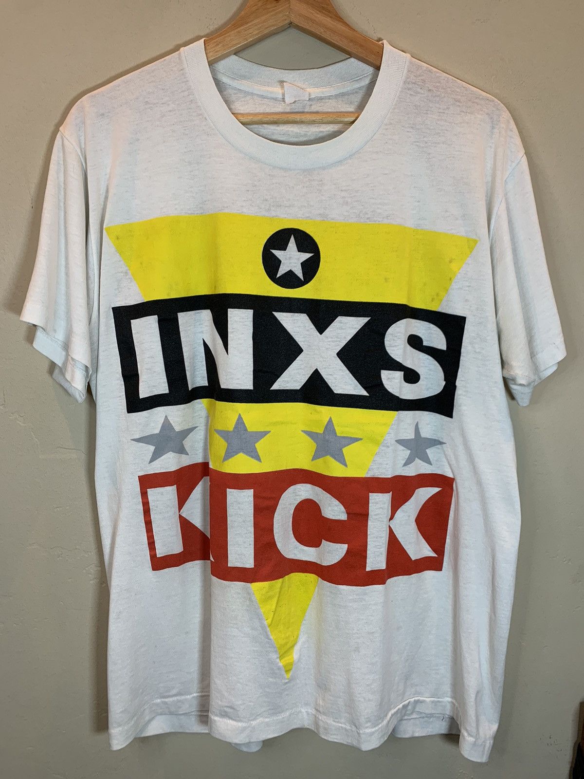 Band Tees × Vintage *RARE* Vintage 80’s INXS Kick Tour Single Stitch Band Shirt Size US L / EU 52-54 / 3 - 1 Thumbnail