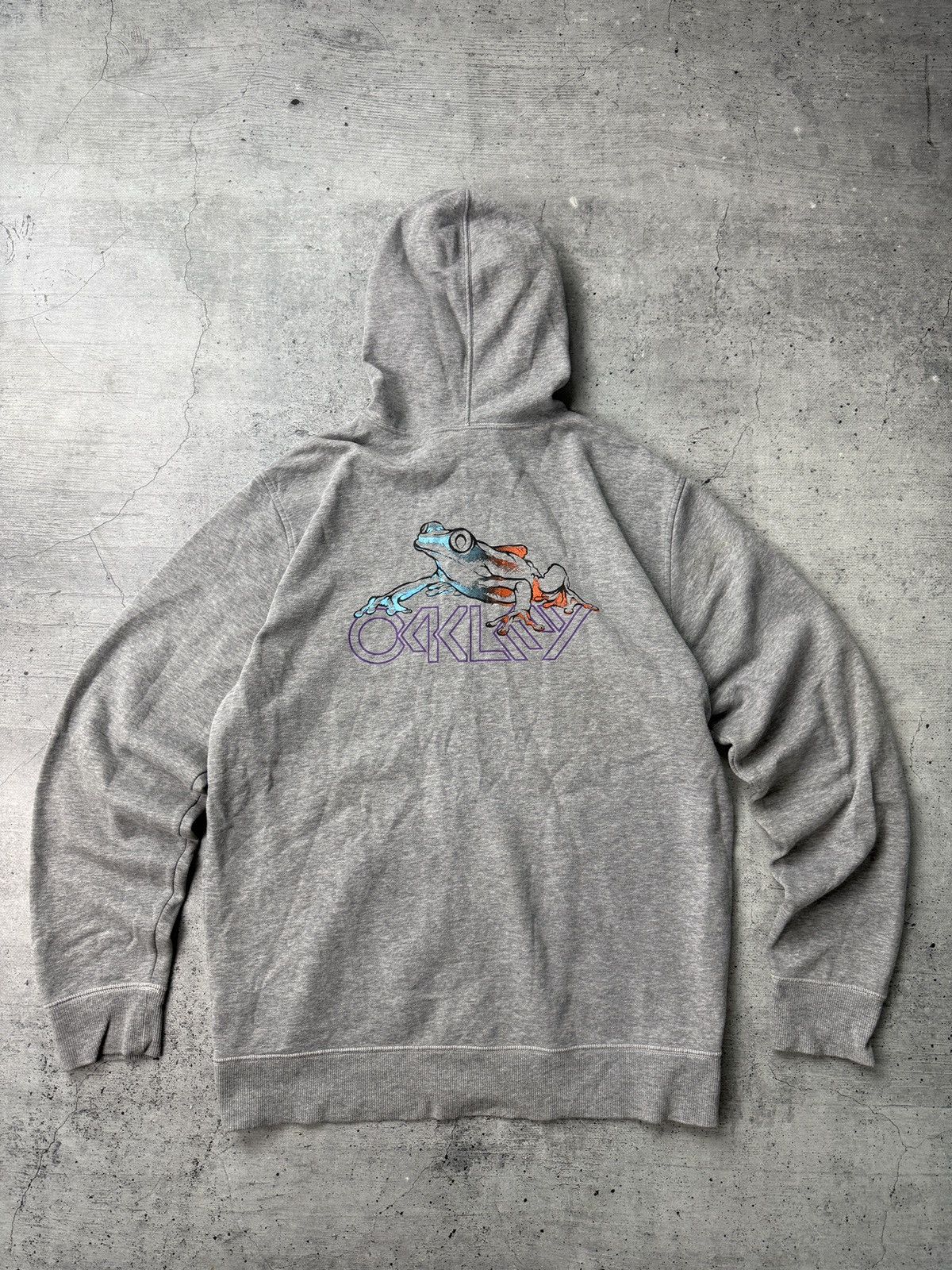 Oakley Vintage Oakley Zip Hoodie Size US L / EU 52-54 / 3 - 2 Thumbnail
