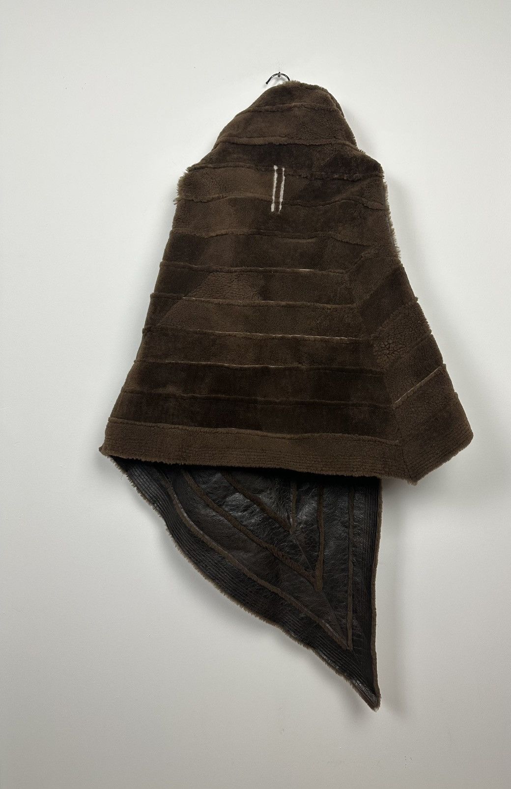 Rick Owens FW23 ‘LUXOR’ Reversible Shearling Gleam Vest Size US L / EU 52-54 / 3 - 9 Thumbnail