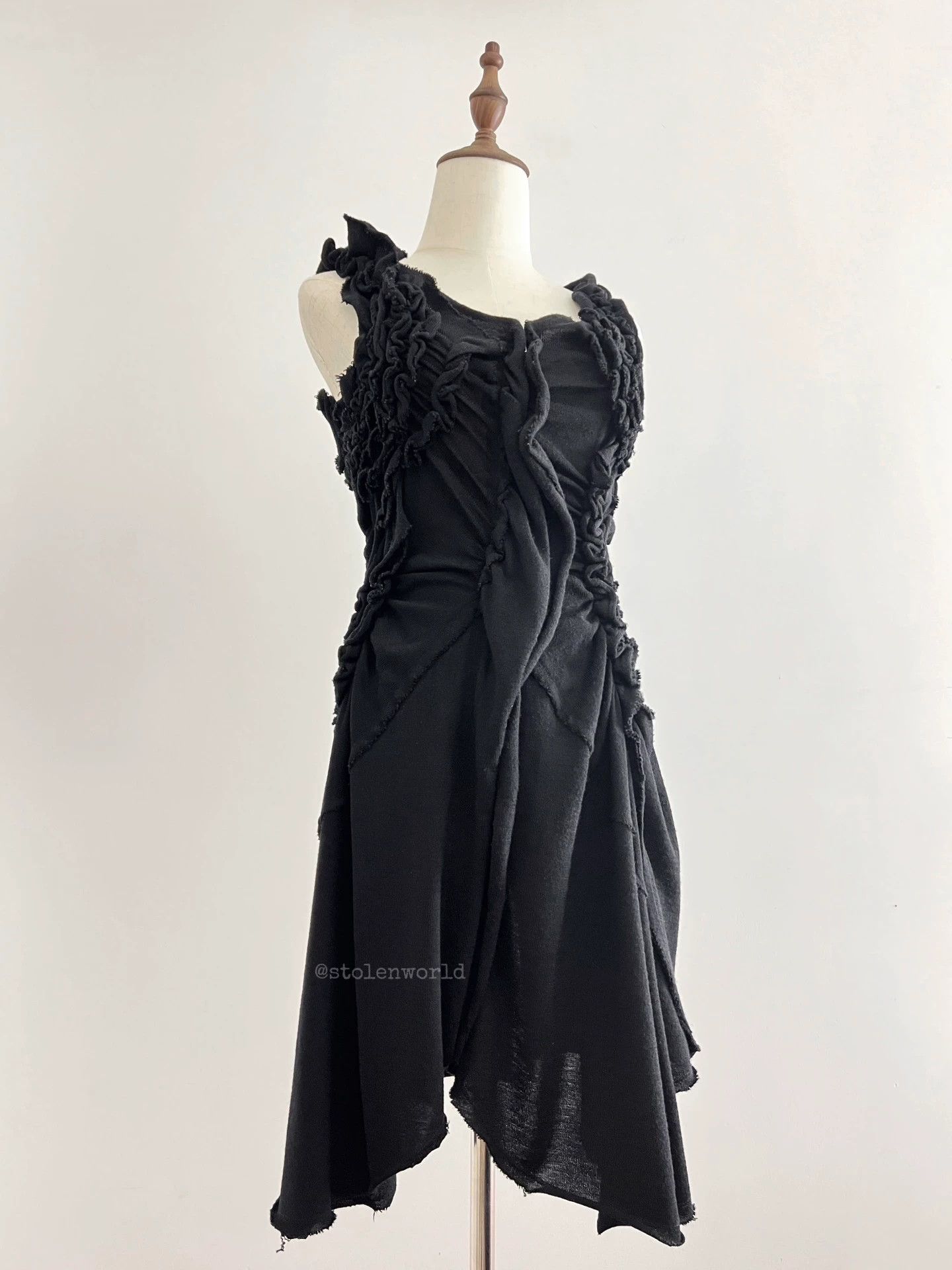 Comme des Garcons Comme des Garçons 2007 AW Wool Irregular Pleats/Hem Dress S Size S / US 4 / IT 40 - 3 Thumbnail
