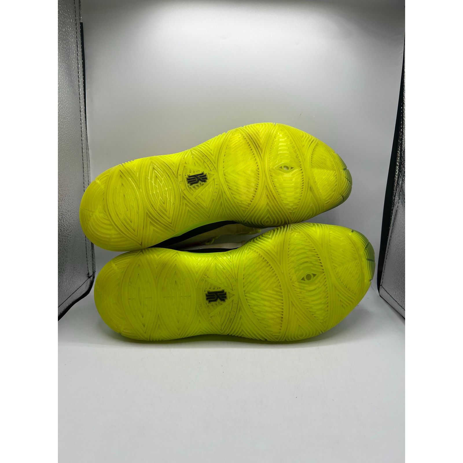 Nike ROKIT x Nike Kyrie 5 “All Star” size 9 men’s Size US 9 / EU 42 - 5 Thumbnail