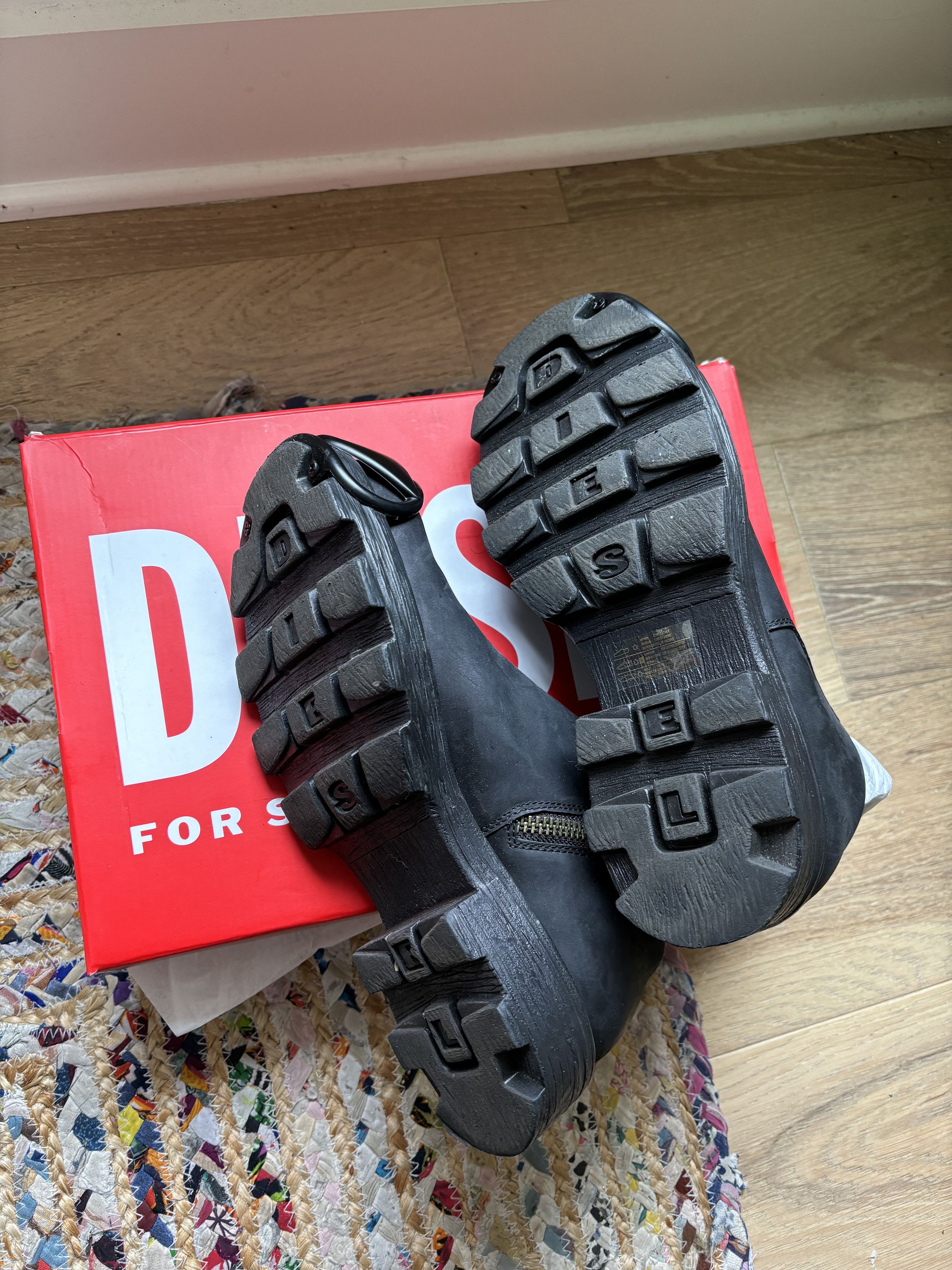 Diesel AW23 RUNWAY D-HAMMER BOOTS Size US 10 / EU 43 - 5 Thumbnail