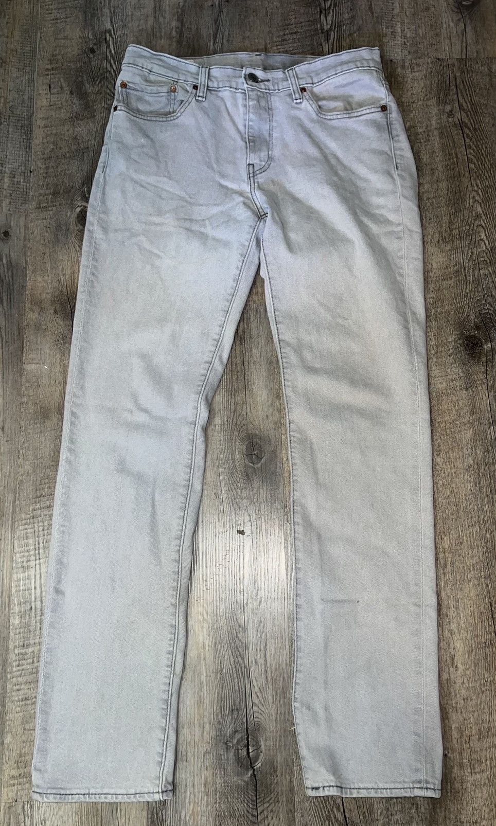 Levi’s 511 Capital E Leather Back Tag🔥