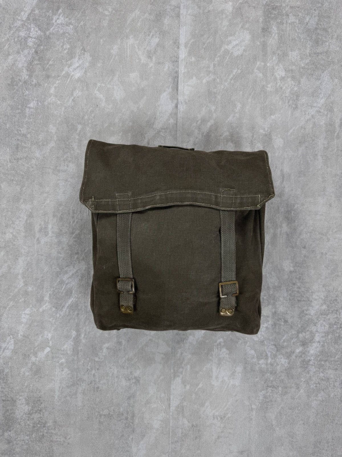 Other Vintage military canvas Biker Bag Motorcycle back bag Size ONE SIZE - 1 Thumbnail
