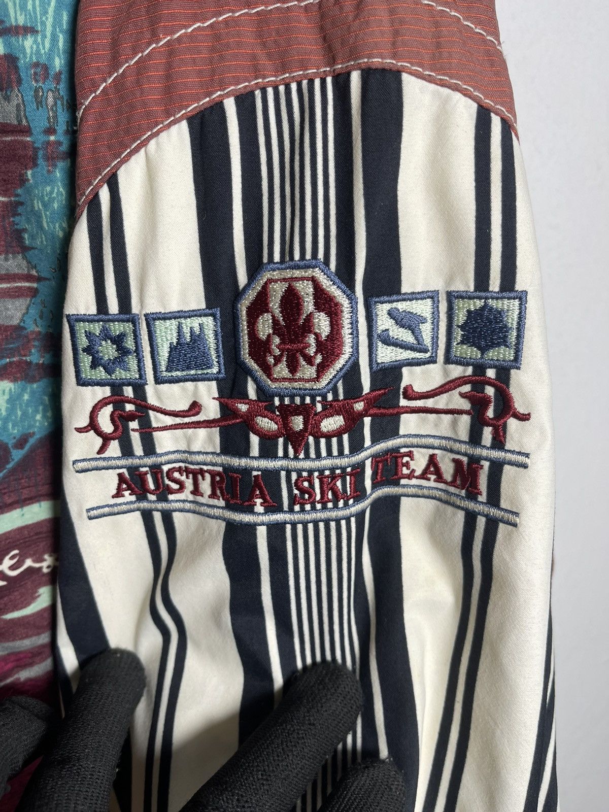 Art Comes First Vintage Asics Austria ski team art design hoodie jacket Size US XL / EU 56 / 4 - 6 Thumbnail
