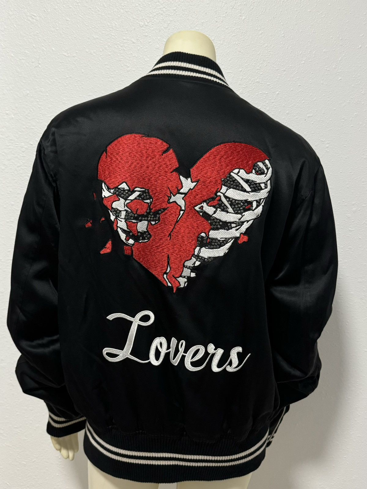 Amiri EUC Amiri Lovers Silk Striped Embroidered Bomber Jacket Size US XXL / EU 58 / 5 - 8 Thumbnail
