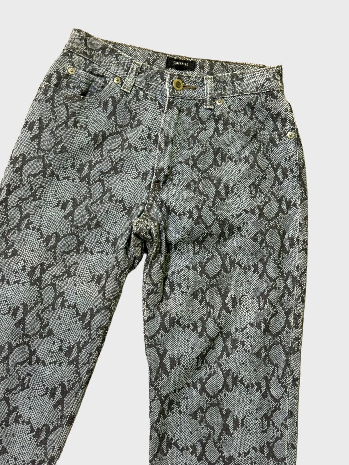 Hysteric Glamour × Japanese Brand × Vintage Something Python Snake Washed Overprint Jeans Size 24" / US 00 / IT 34 - 5 Thumbnail