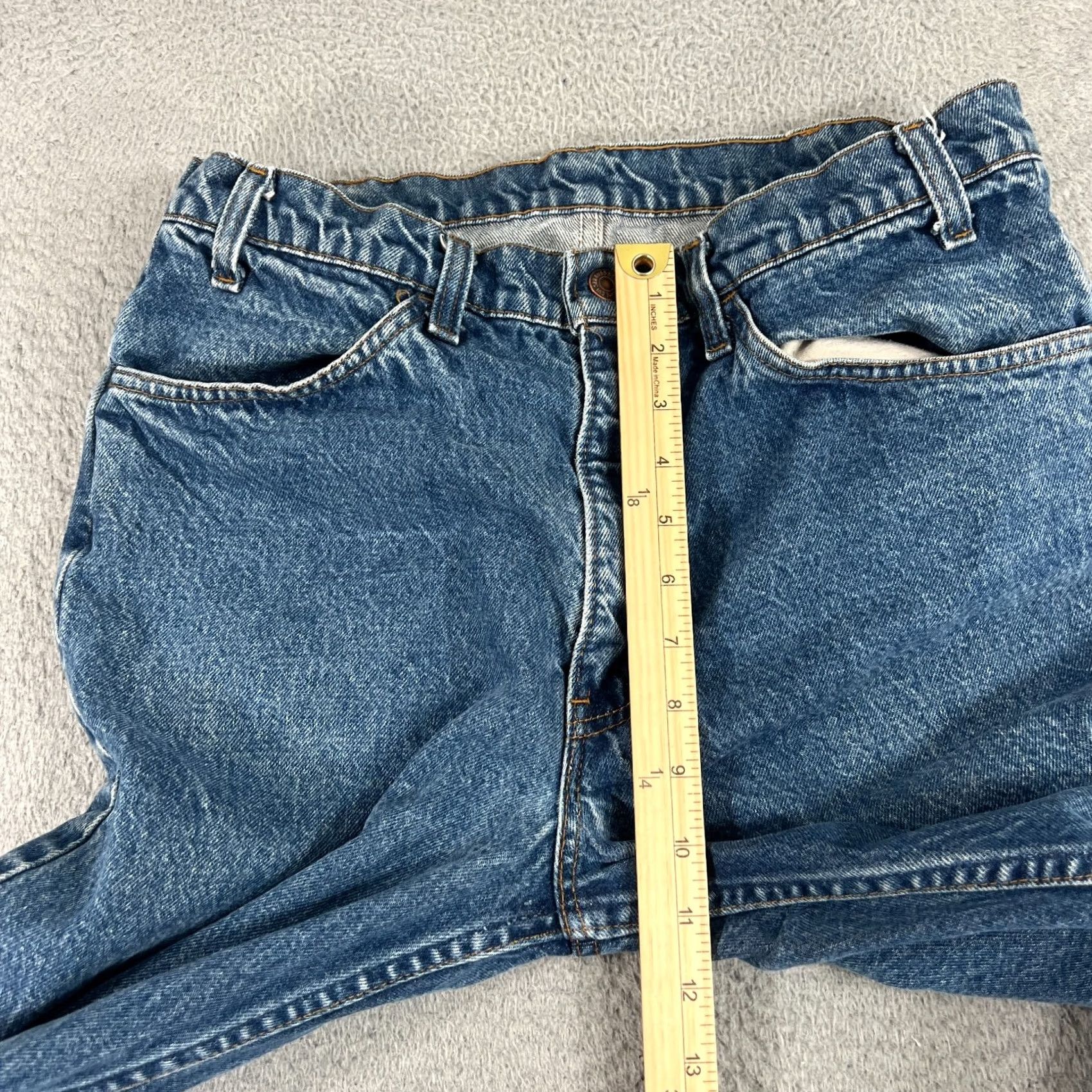 Levi's VINTAGE Levi's Jeans Men's 34x34 Blue Straight 575 80s USA Leather Orange Tab Faded Denim Cotton 5-Pocket Mens Regular Inseam 33 Stretch/Non-Stretch? Size US 33 - 6 Thumbnail