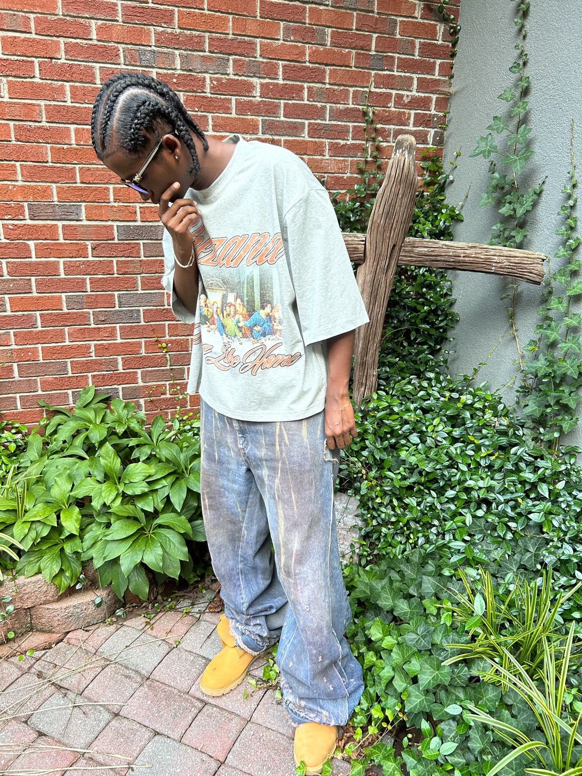 Other "Nothing Like Home" tee @Ghezanausa ig brand Size US M / EU 48-50 / 2 - 7 Thumbnail