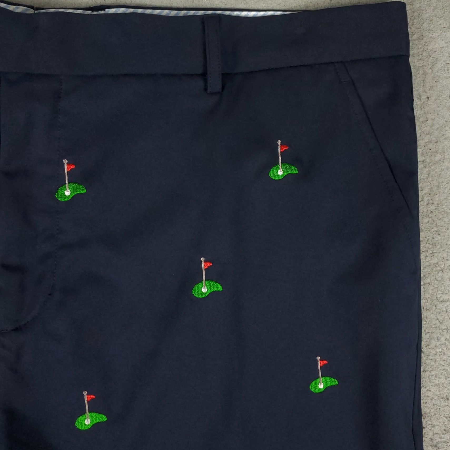 J.McLaughlin J. McLaughlin Shorts Mens 42 Navy Blue Golf Embroidered Flat Front Chino Size US 42 / EU 58 - 3 Thumbnail