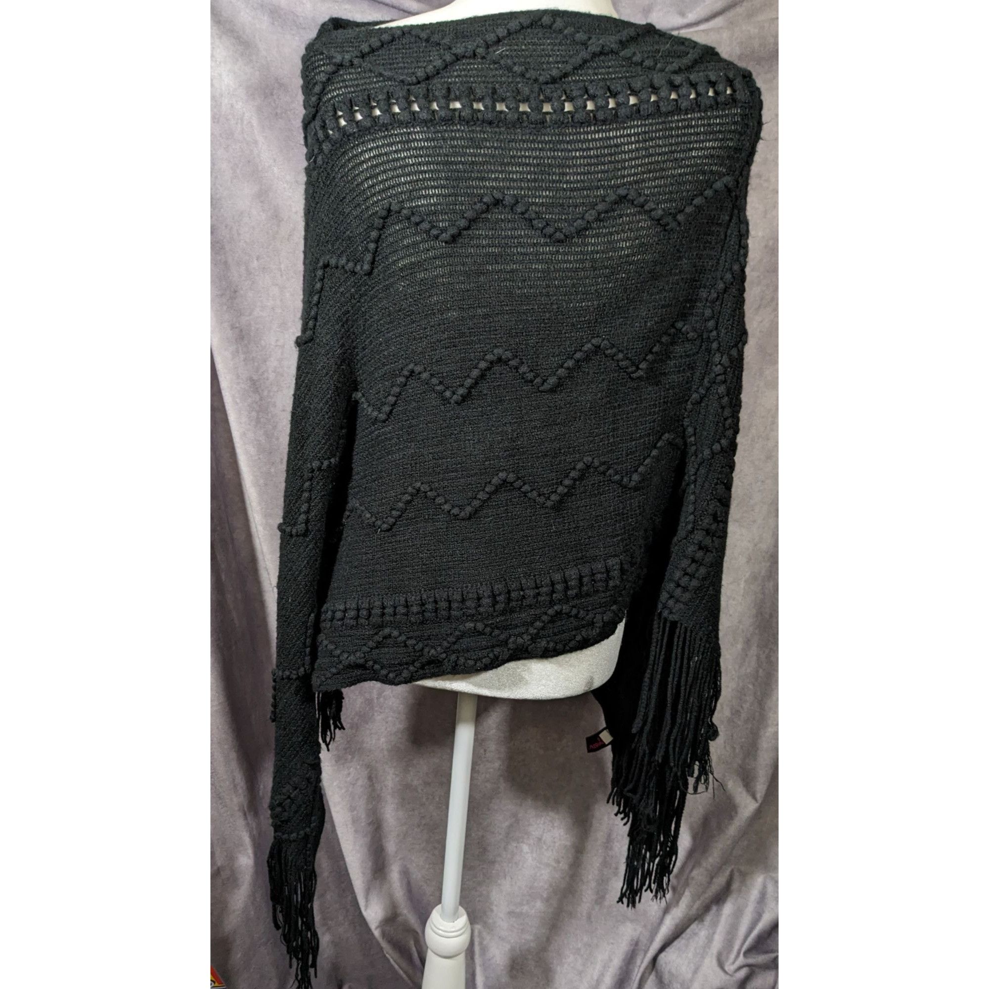 Other Shihreen Gothic Asymmetrical Fringe Poncho Size ONE SIZE - 3 Thumbnail